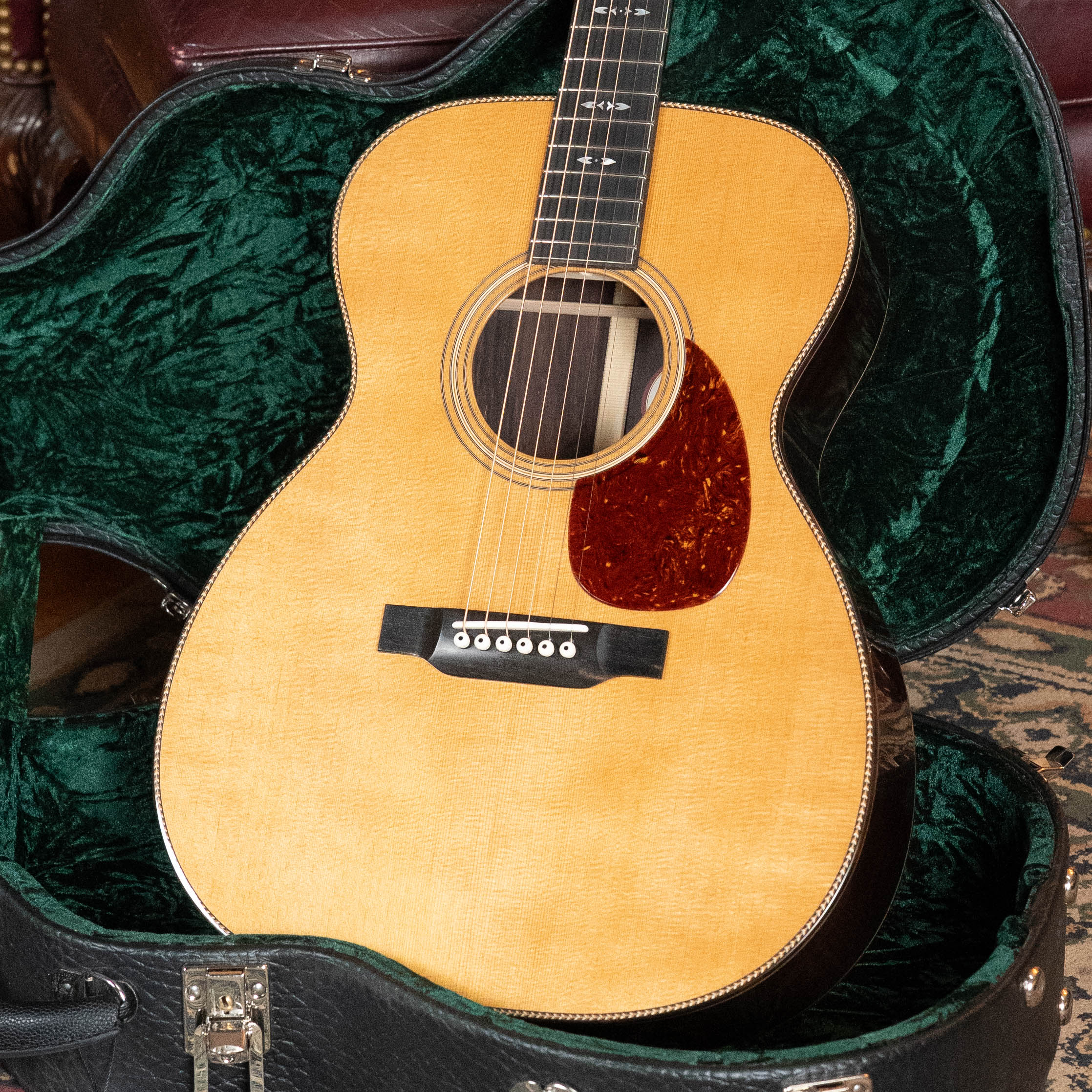 Bourgeois OM Touchstone Signature Torrefied Alaskan Sitka/Madagascar Rosewood Acoustic Guitar #7228