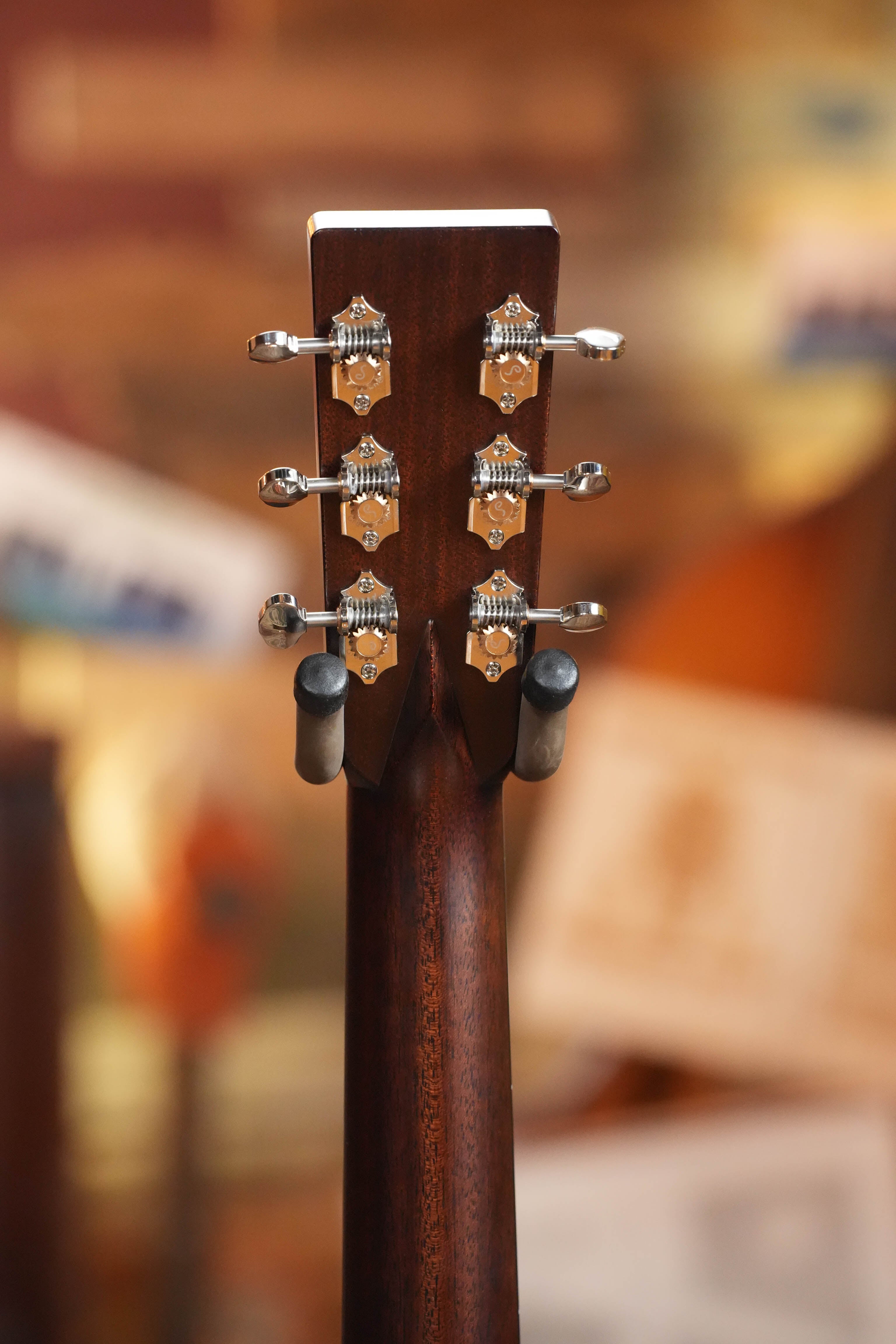 Bourgeois Professional Series Sitka/Rosewood Satin OM Vintage Acoustic Guitar #1307