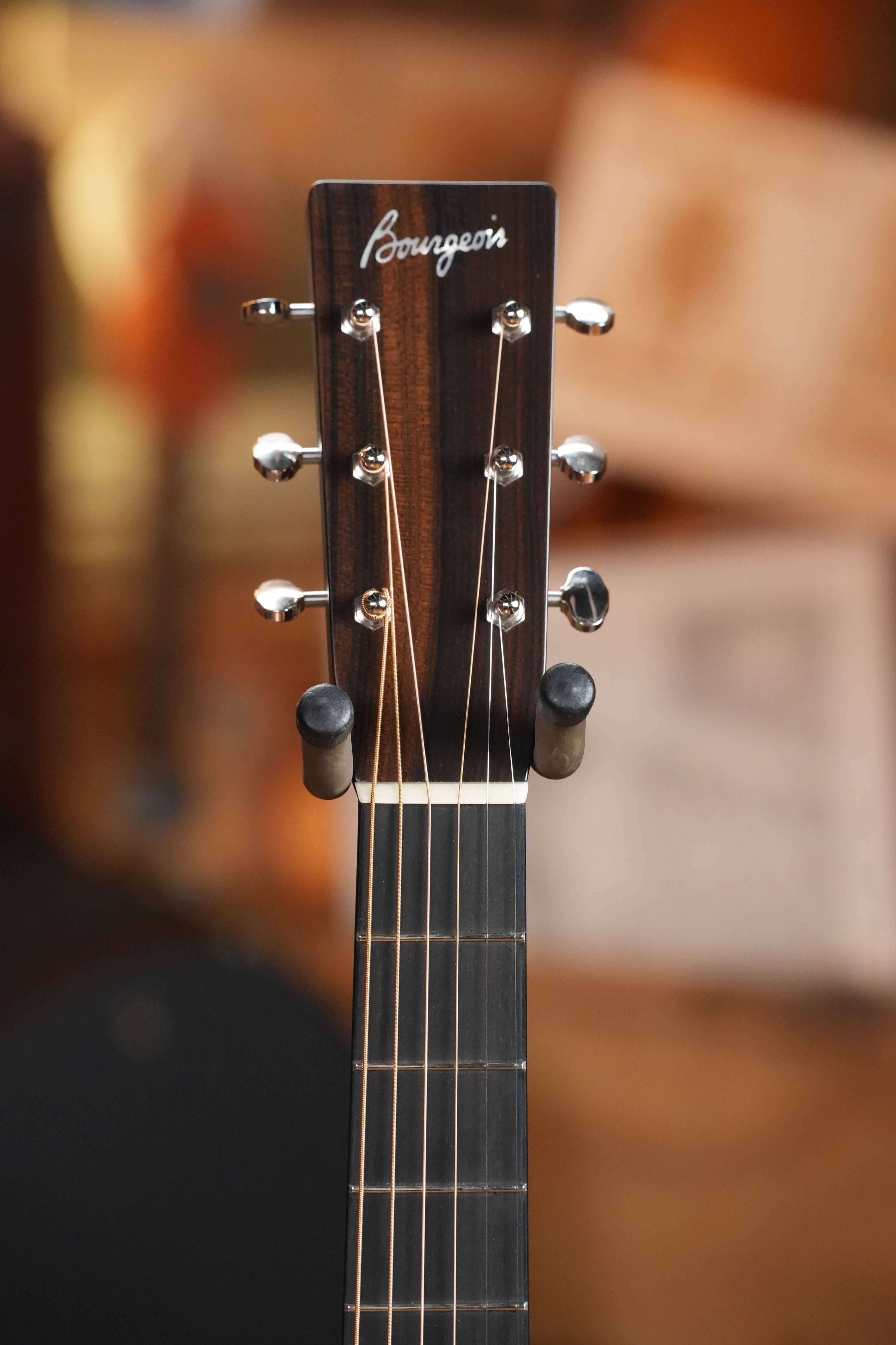 Bourgeois Professional Series Sitka/Rosewood Satin OM Vintage Acoustic Guitar #1307