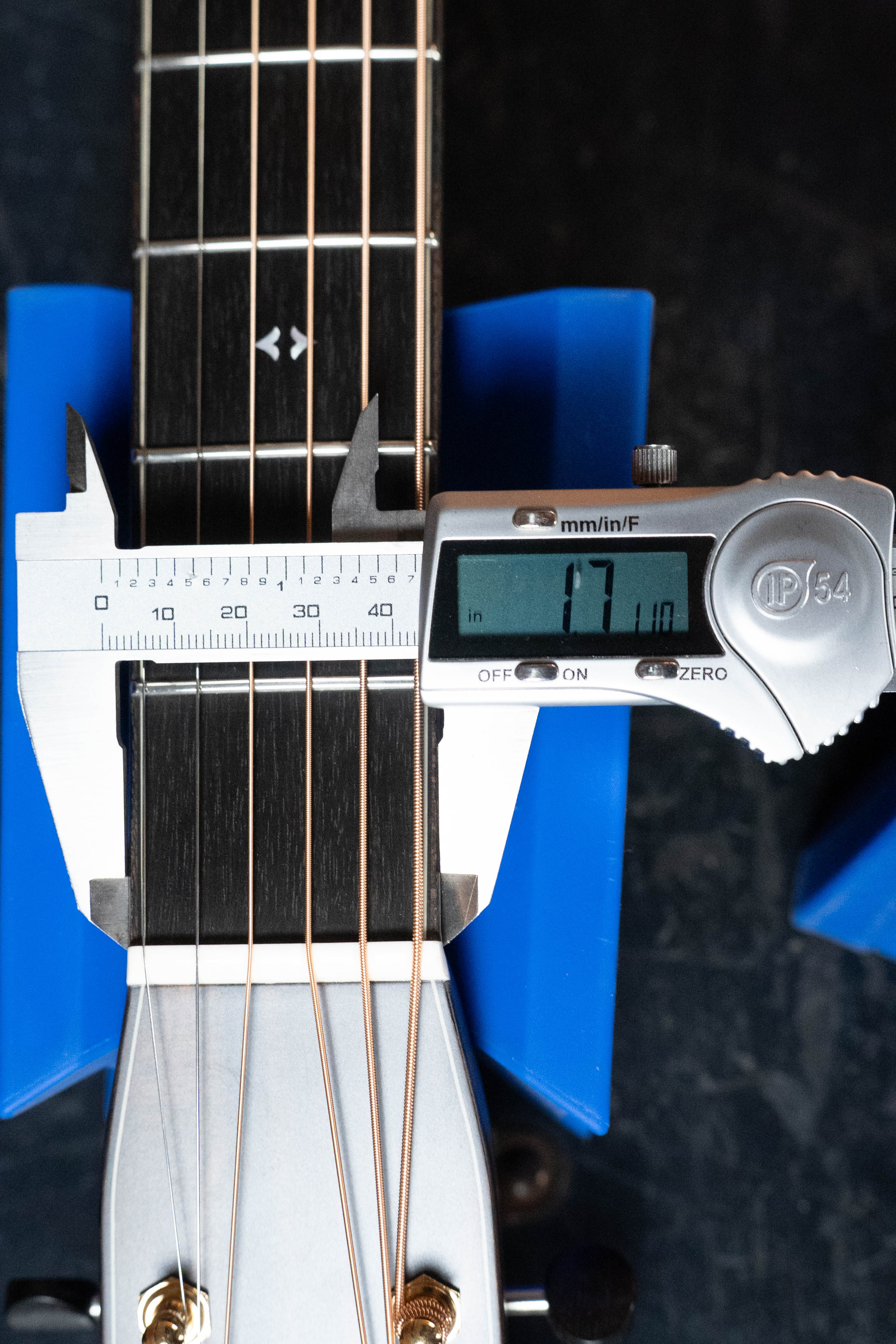 Bourgeois Signature Touchstone Series Torrefied Sitka/Mahogany Dreadnought Acoustic Guitar #5242