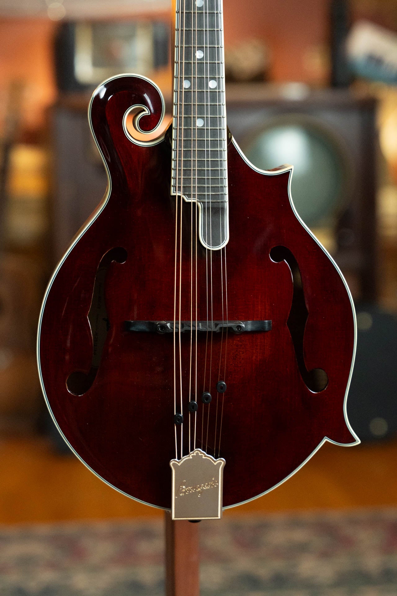 Bourgeois TAS Exclusive M5-F-CR Aged-Tone Adirondack/Maple Cordovan Red F-Style Mandolin #2140