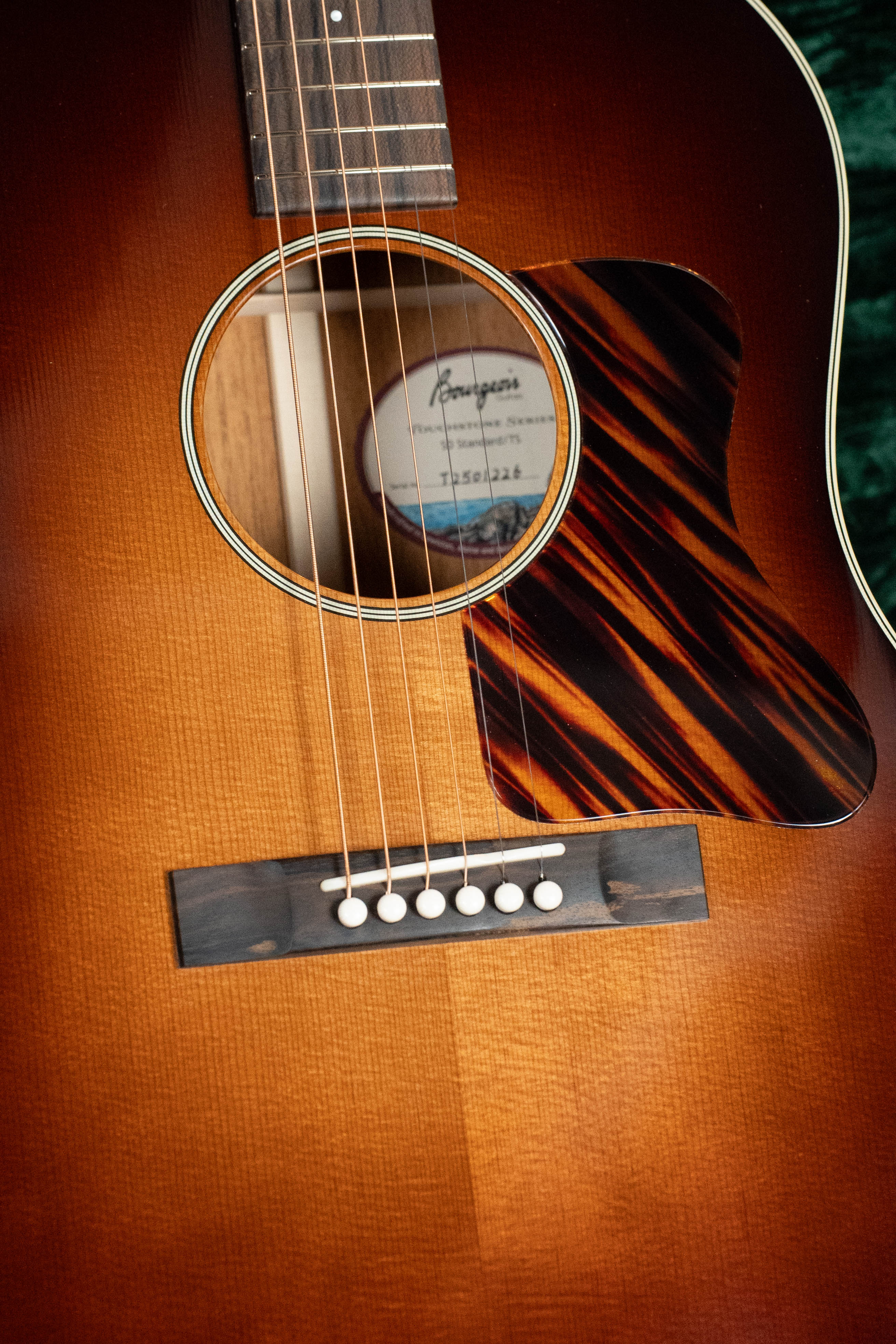 Bourgeois The Standard SDS/TS Touchstone Series Torrefied Sitka/Mahogany Slope Shoulder Sunburst Dreadnought Acoustic Guitar #1226