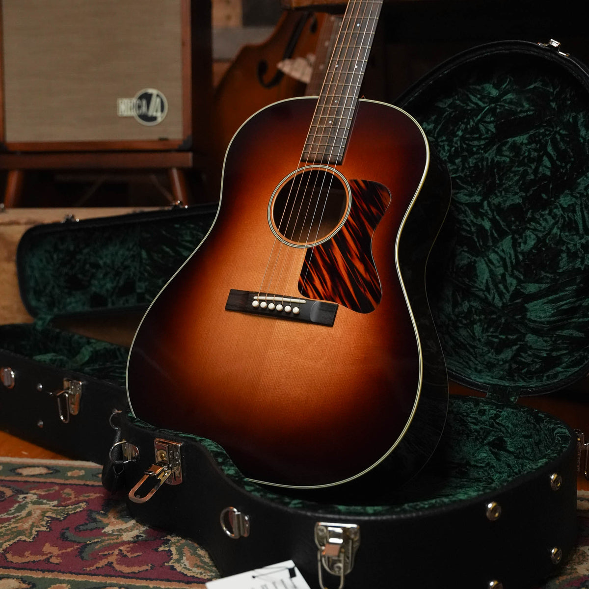 Bourgeois The Standard SDS/TS Touchstone Series Torrefied Sitka/Mahogany Slope Shoulder Sunburst Dreadnought Acoustic Guitar #2244