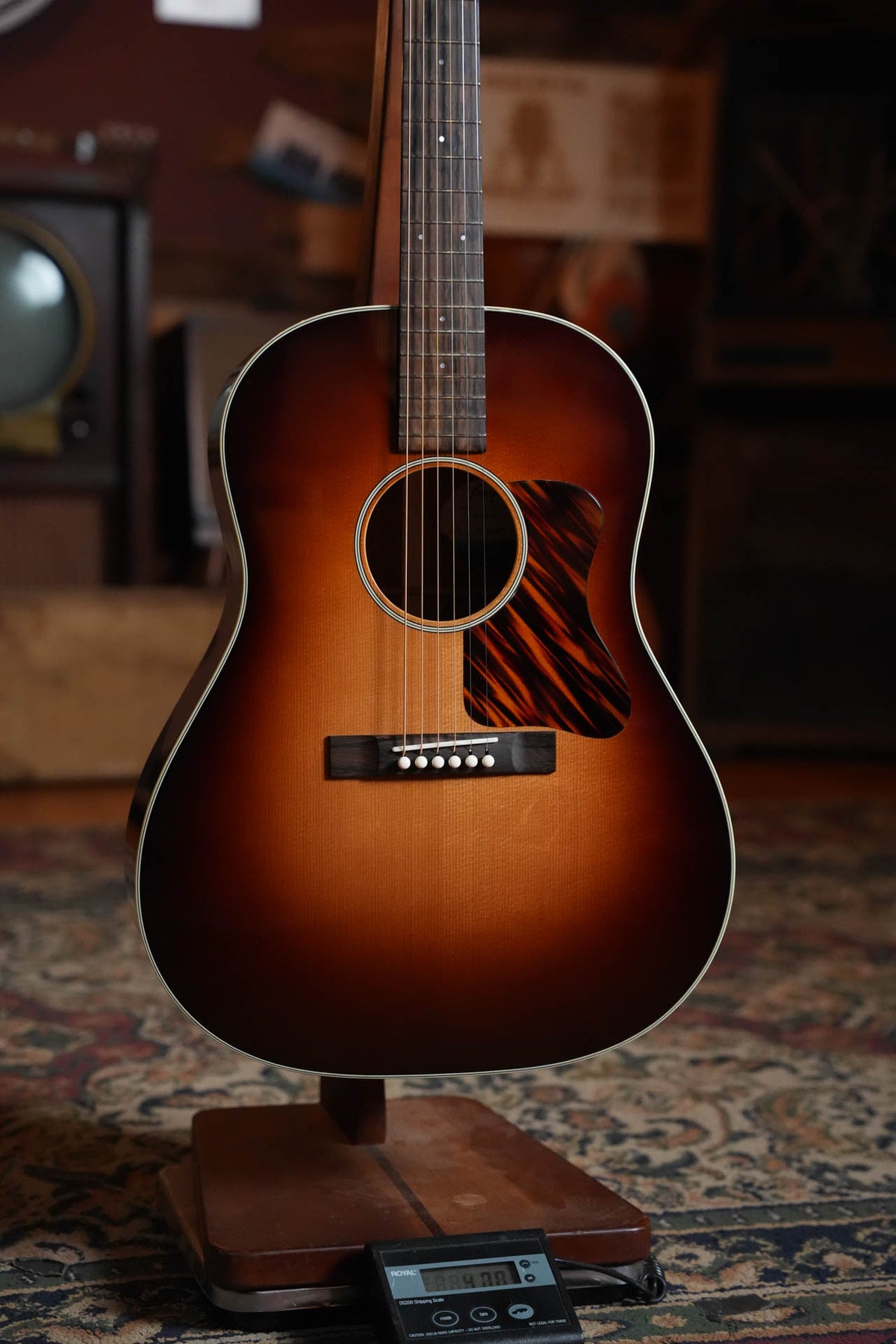 Bourgeois The Standard SDS/TS Touchstone Series Torrefied Sitka/Mahogany Slope Shoulder Sunburst Dreadnought Acoustic Guitar #2244