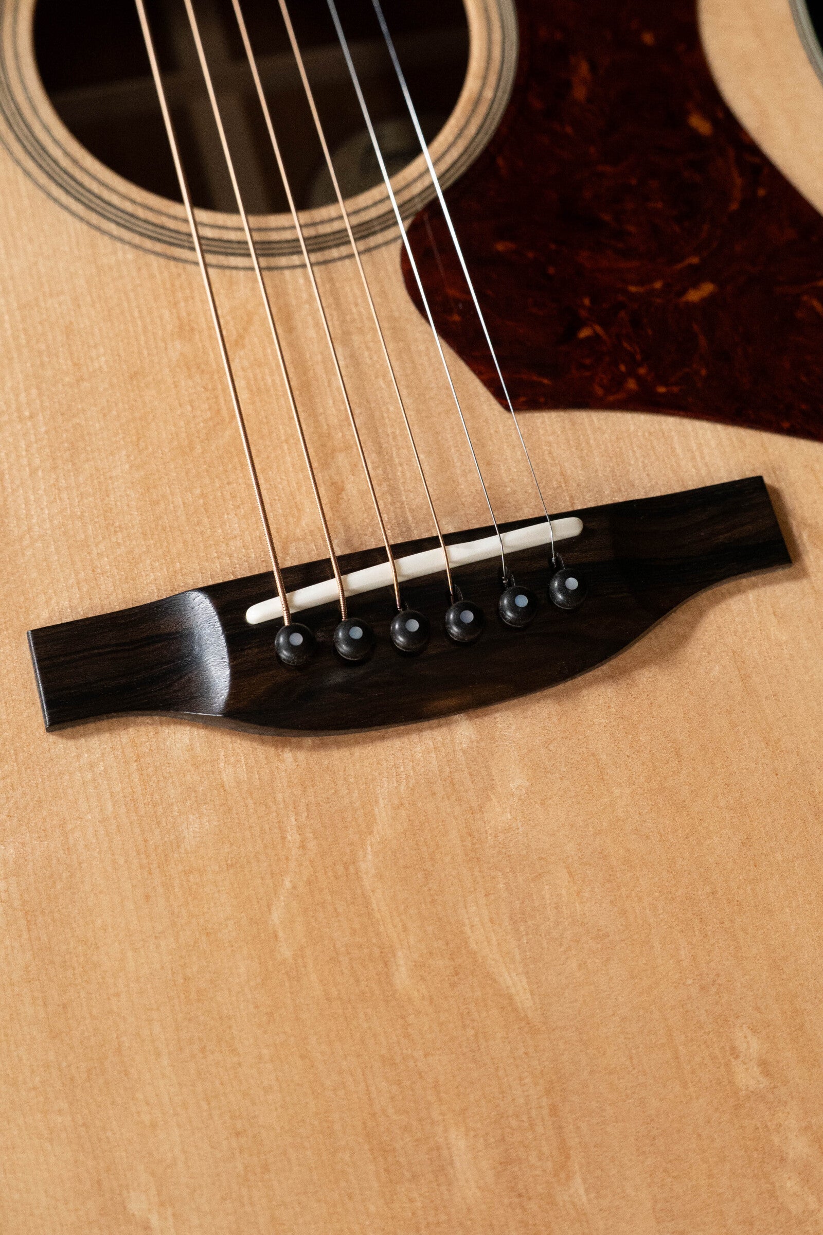 Bourgeois Banjo Killer LSBK-SD Bearclaw Figured Sitka/Beeswing Mahogany Slope Shoulder Dreadnought Acoustic Guitar #0891