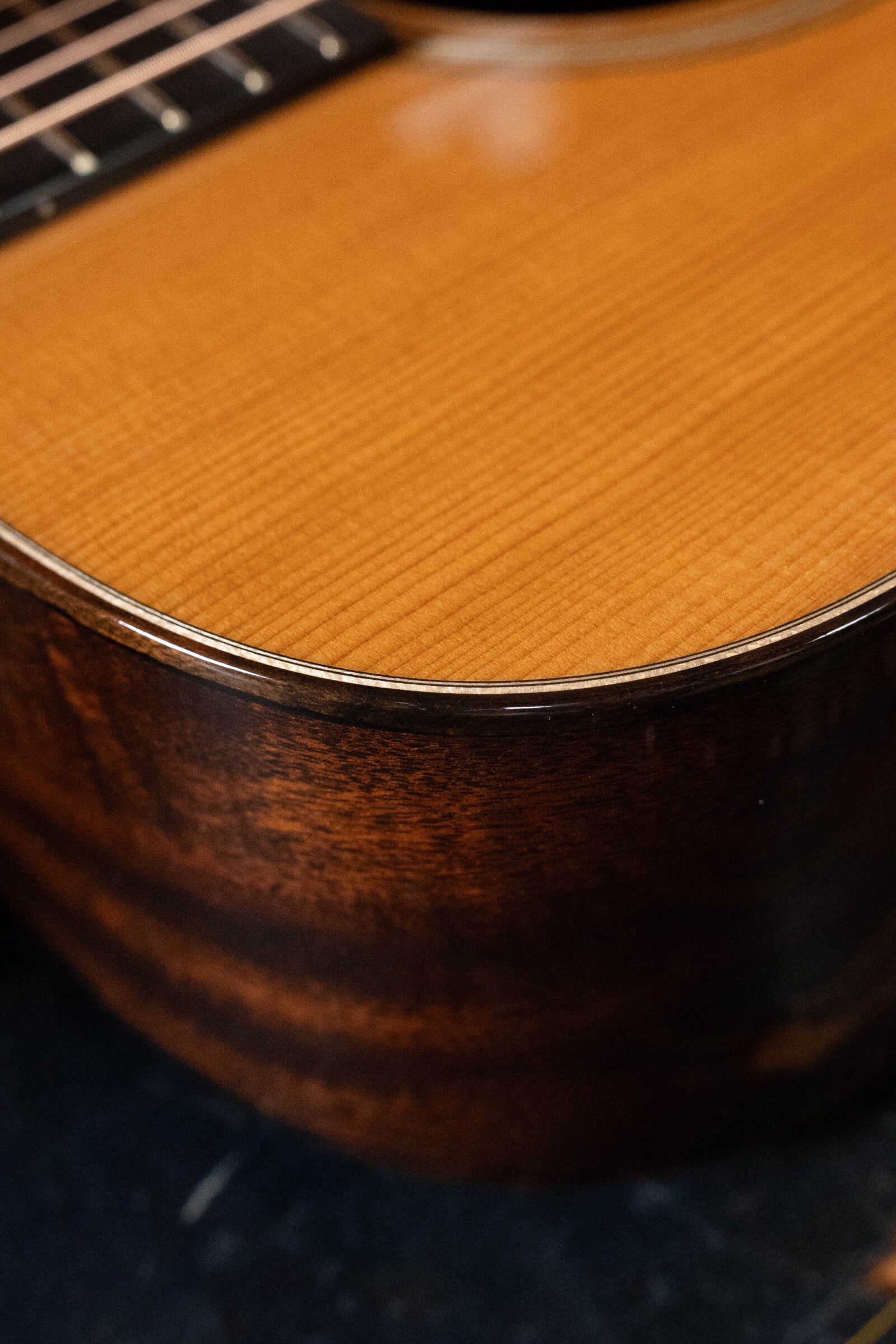 Bourgeois HSCB-D Heirloom Series Country Boy Adirondack/Mahogany Dreadnought Acoustic Guitar #1002