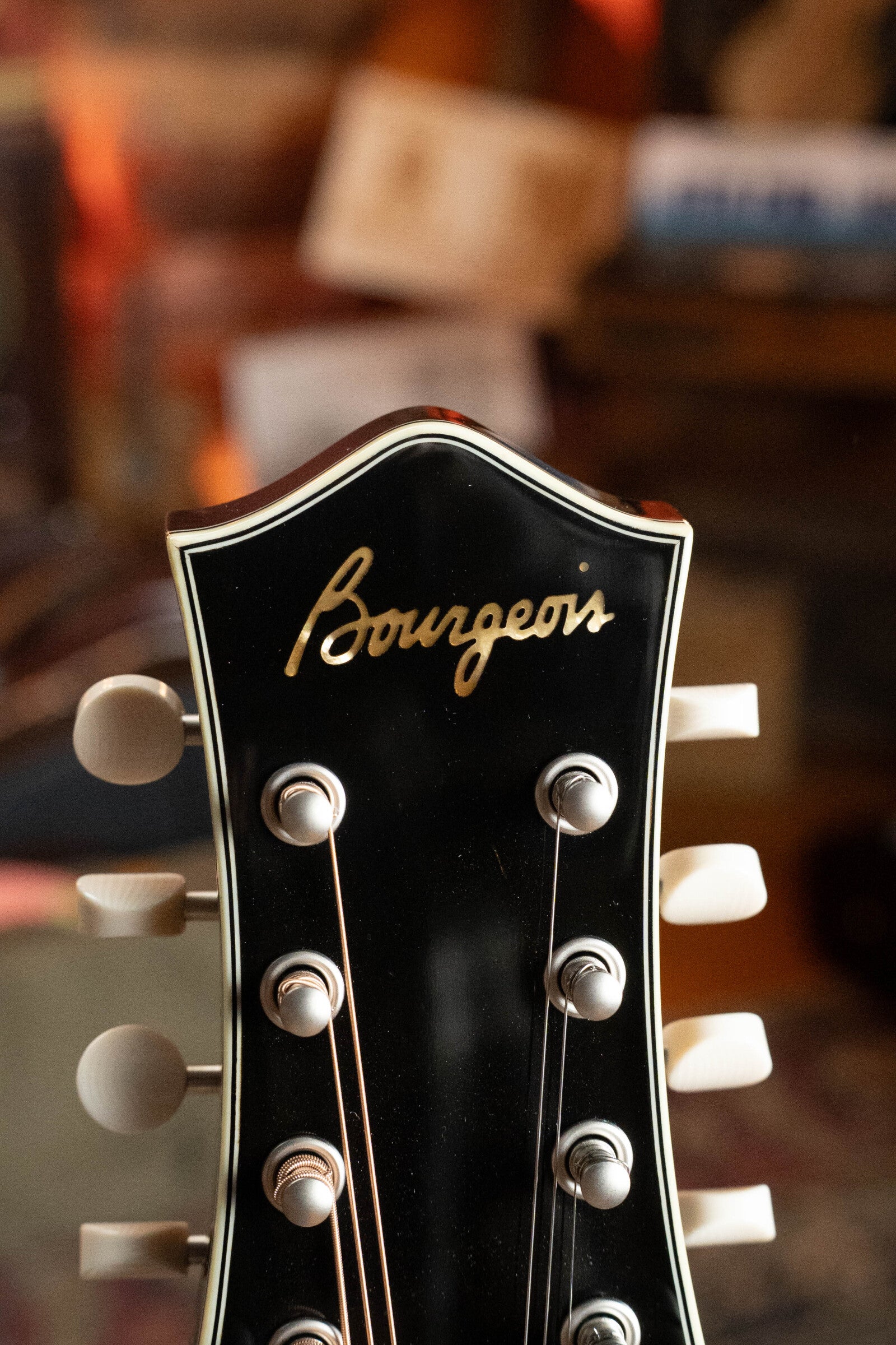 Bourgeois M5-A-SB Aged-Tone Adirondack/Maple Sunburst A-Style Mandolin #9101