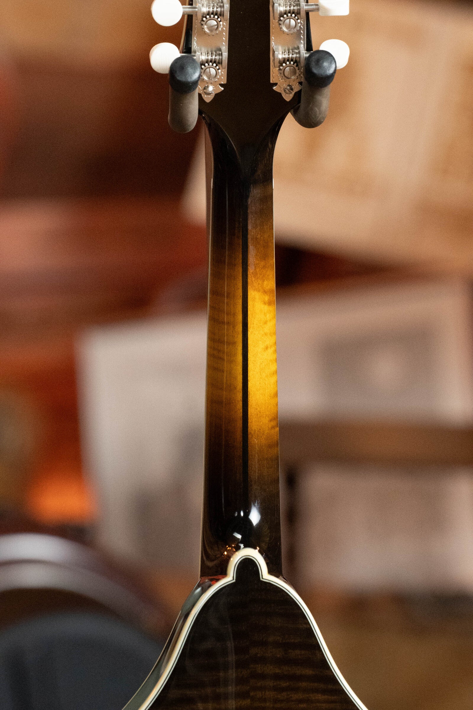 Bourgeois M5-A-SB Aged-Tone Adirondack/Maple Sunburst A-Style Mandolin #9102