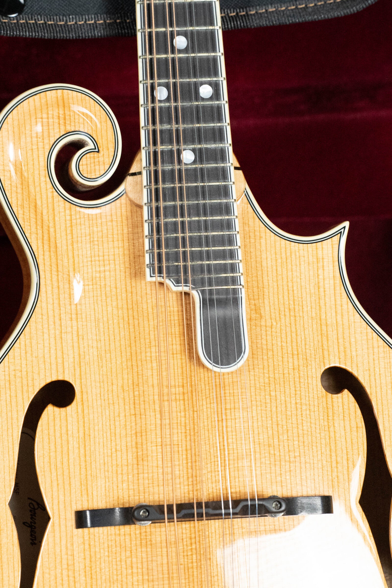 Bourgeois M5-F Aged-Tone Adirondack/Maple F-Style Mandolin #9122