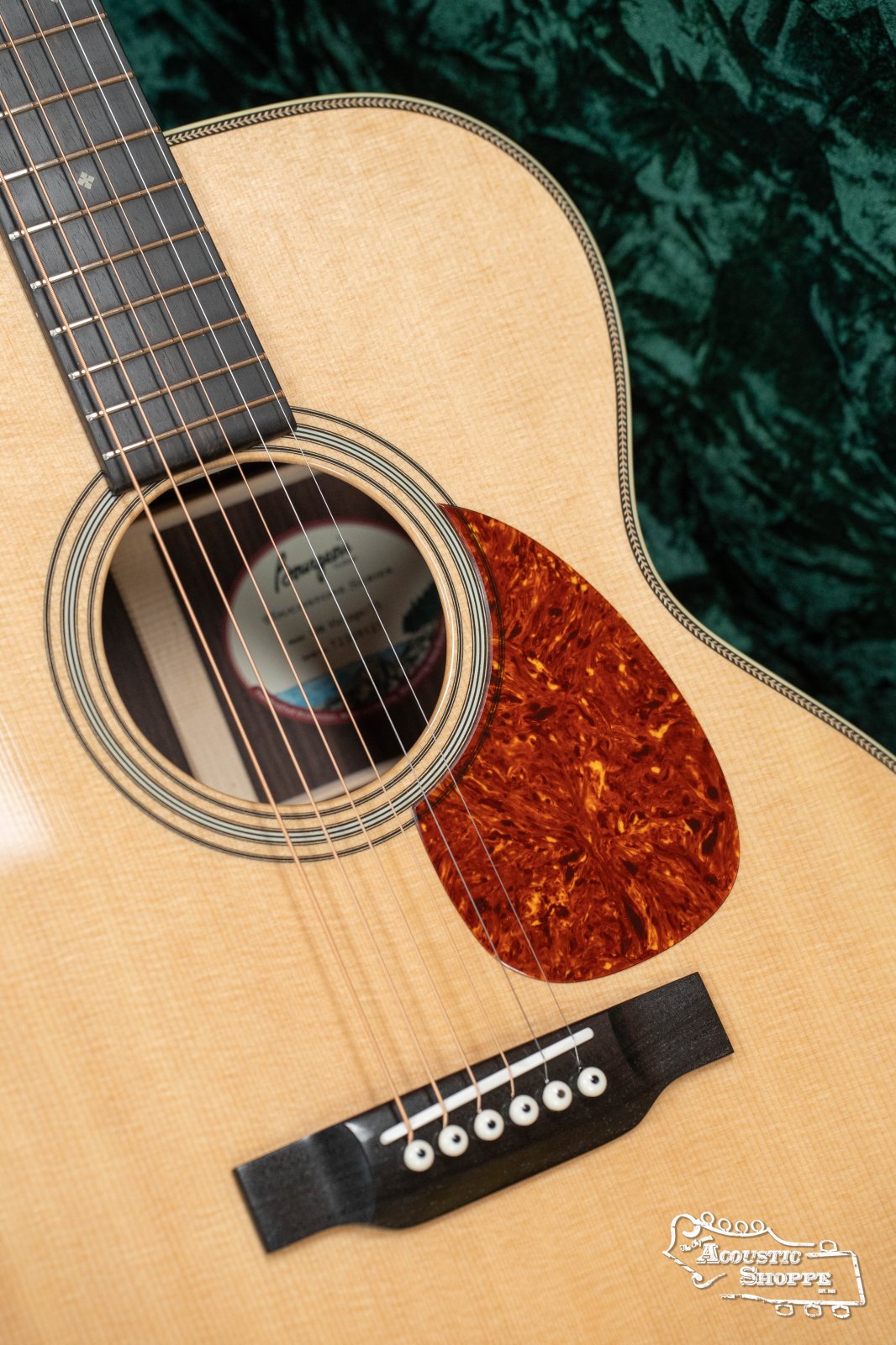 Bourgeois OM Vintage Touchstone Series Sitka/Rosewood Orchestra Model Acoustic Guitar #9121