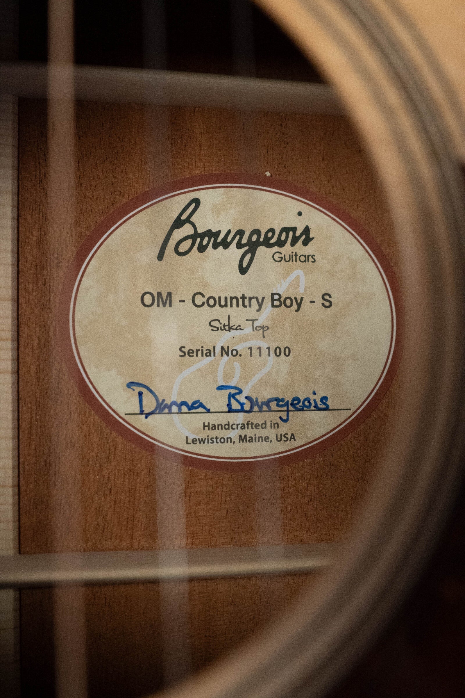 Bourgeois Professional Series Country Boy Sitka/Mahogany Satin OM Acoustic Guitar