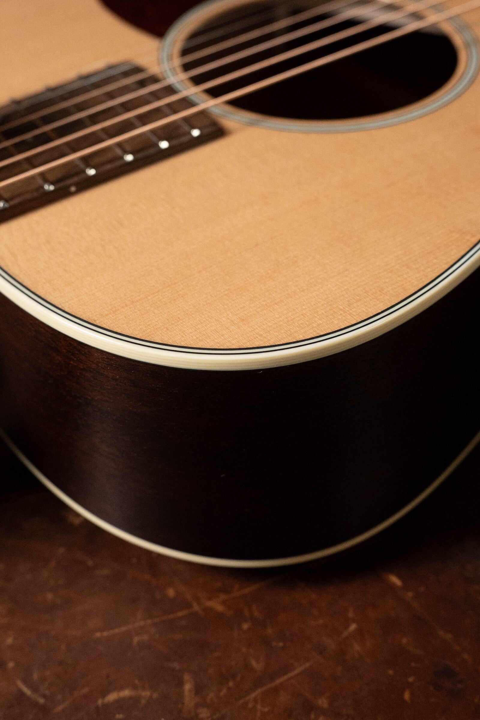 Bourgeois PSN-LDBO-S Professional Series Sitka/Mahogany Natural Satin OO Acoustic Guitar #1103