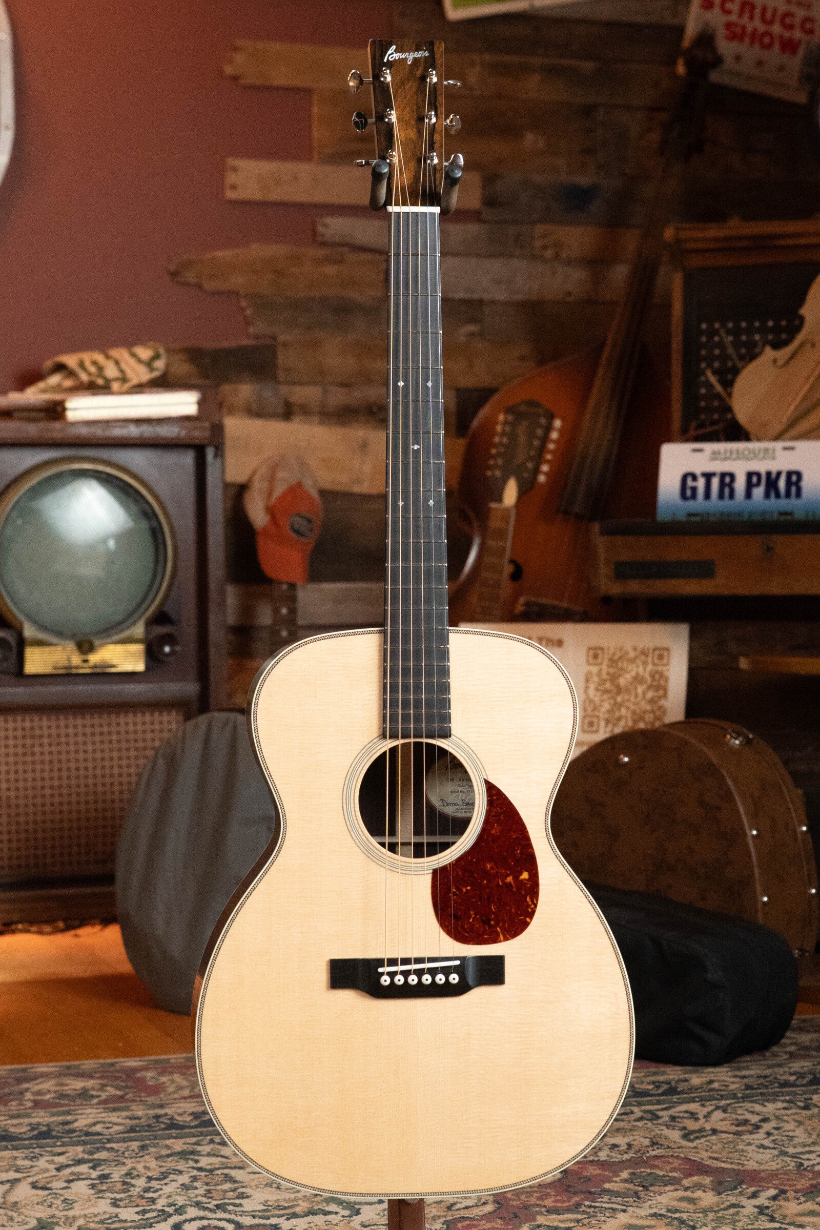 Bourgeois PSV-OM-S Professional Series Sitka/Rosewood Satin OM Vintage Acoustic Guitar #1118