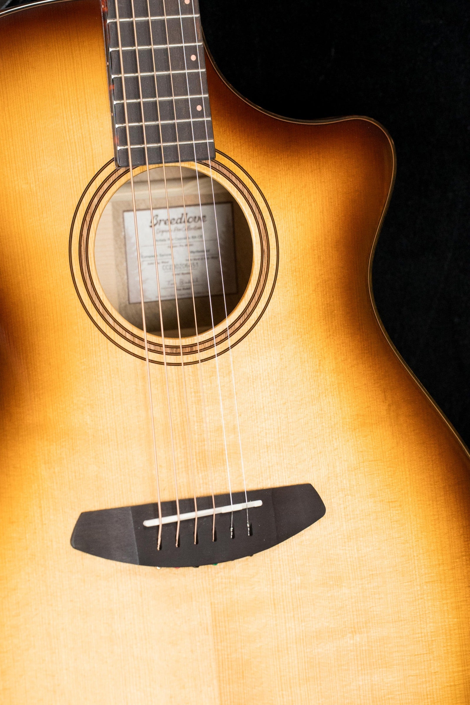 Breedlove Artista Pro Series Spruce/Myrtlewood Burnt Amber Cutaway Dreadnought Concerto Guitar w/Electronics #6451