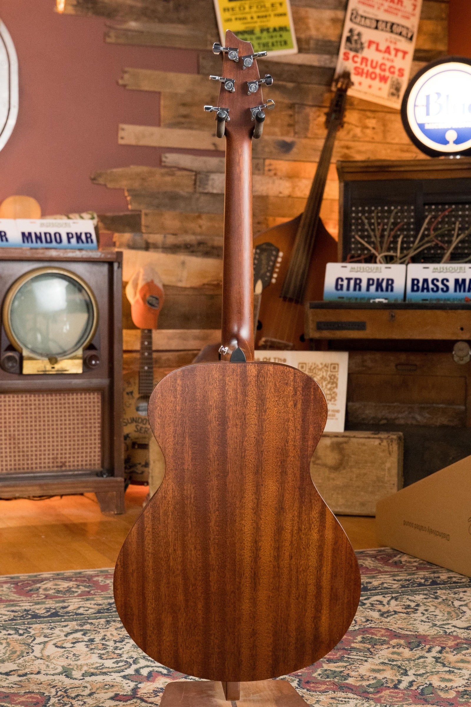 Breedlove Discovery Series All African Mahogany Concert Acoustic Guitar #8004