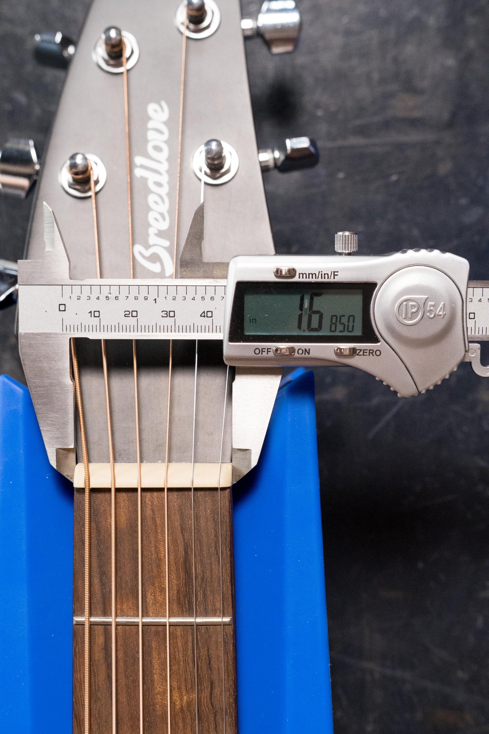 Breedlove Discovery Series All African Mahogany Concert Acoustic Guitar #8004