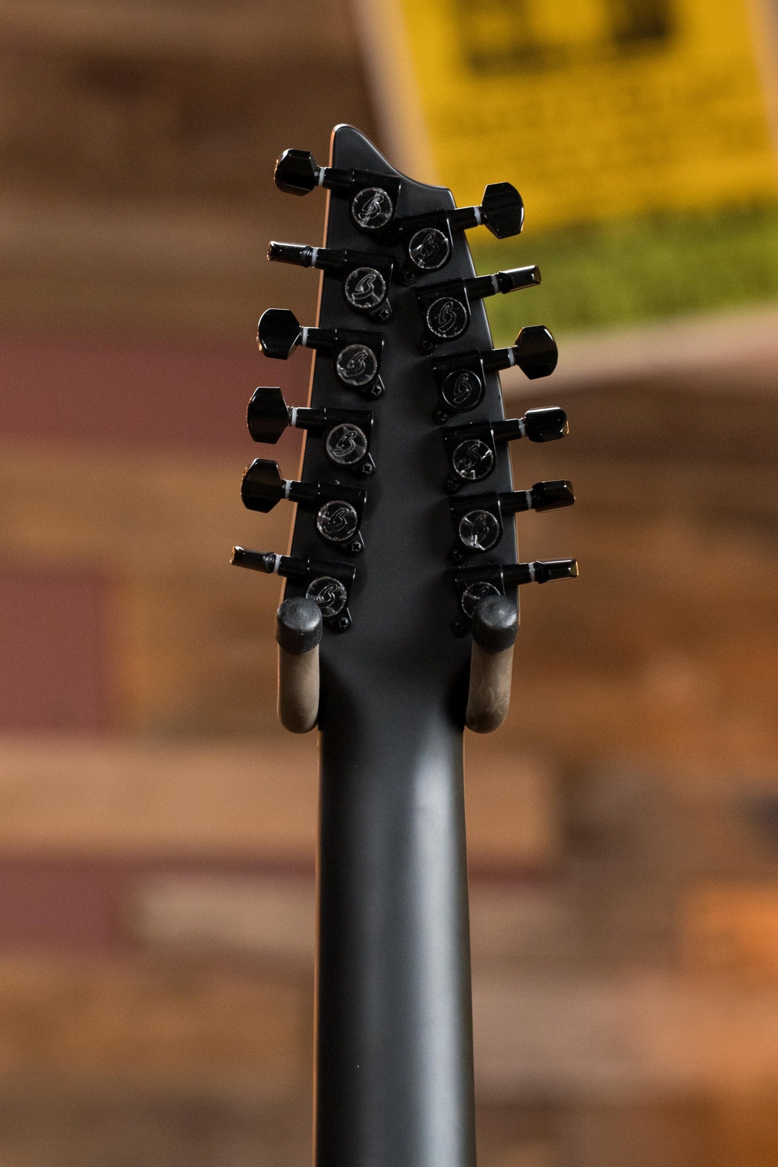 Breedlove Discovery Series Spruce/Mahogany 12 String Satin Black Double Course Concert Guitar w/Electronics #6094