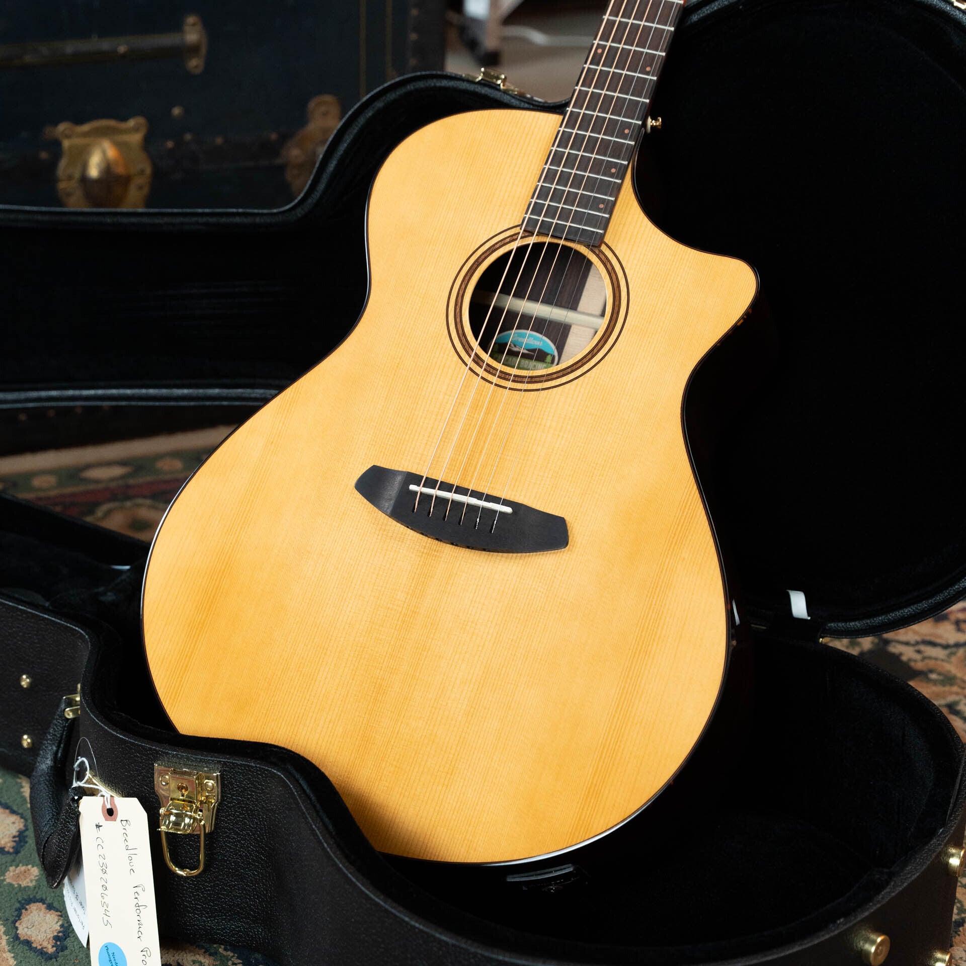 Breedlove Performer Pro Series Spruce/Rosewood Aged Toner Cutaway Dreadnought Concerto Guitar w/Electronics #6345