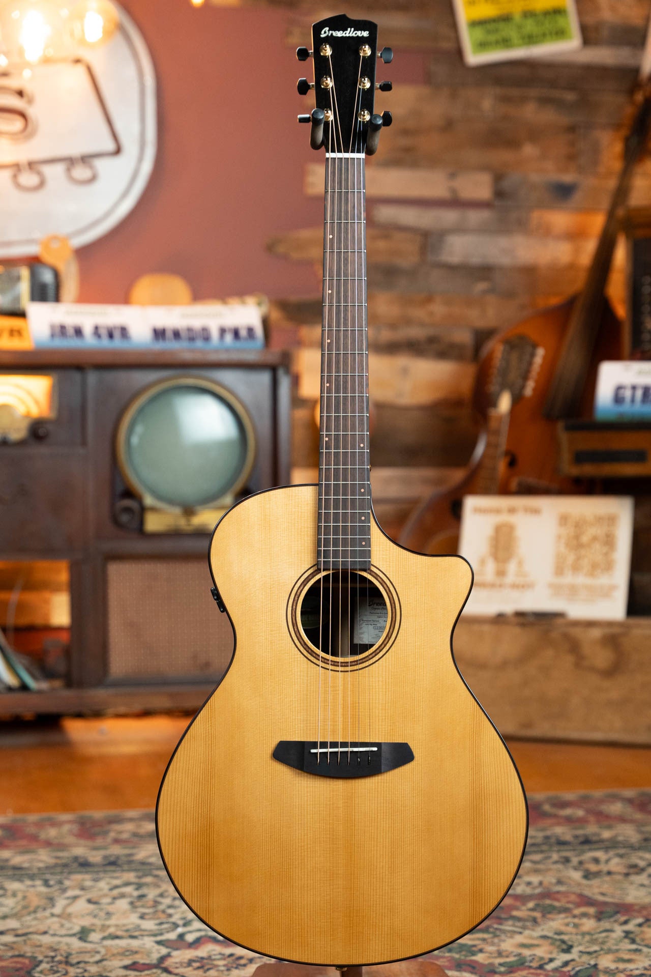 Breedlove Performer Pro Series Spruce/Rosewood Aged Toner Cutaway Dreadnought Concerto Guitar w/Electronics #6345