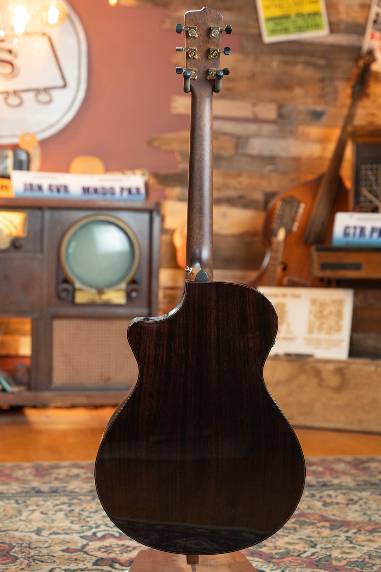 Breedlove Performer Pro Series Spruce/Rosewood Aged Toner Cutaway Dreadnought Concerto Guitar w/Electronics #6345