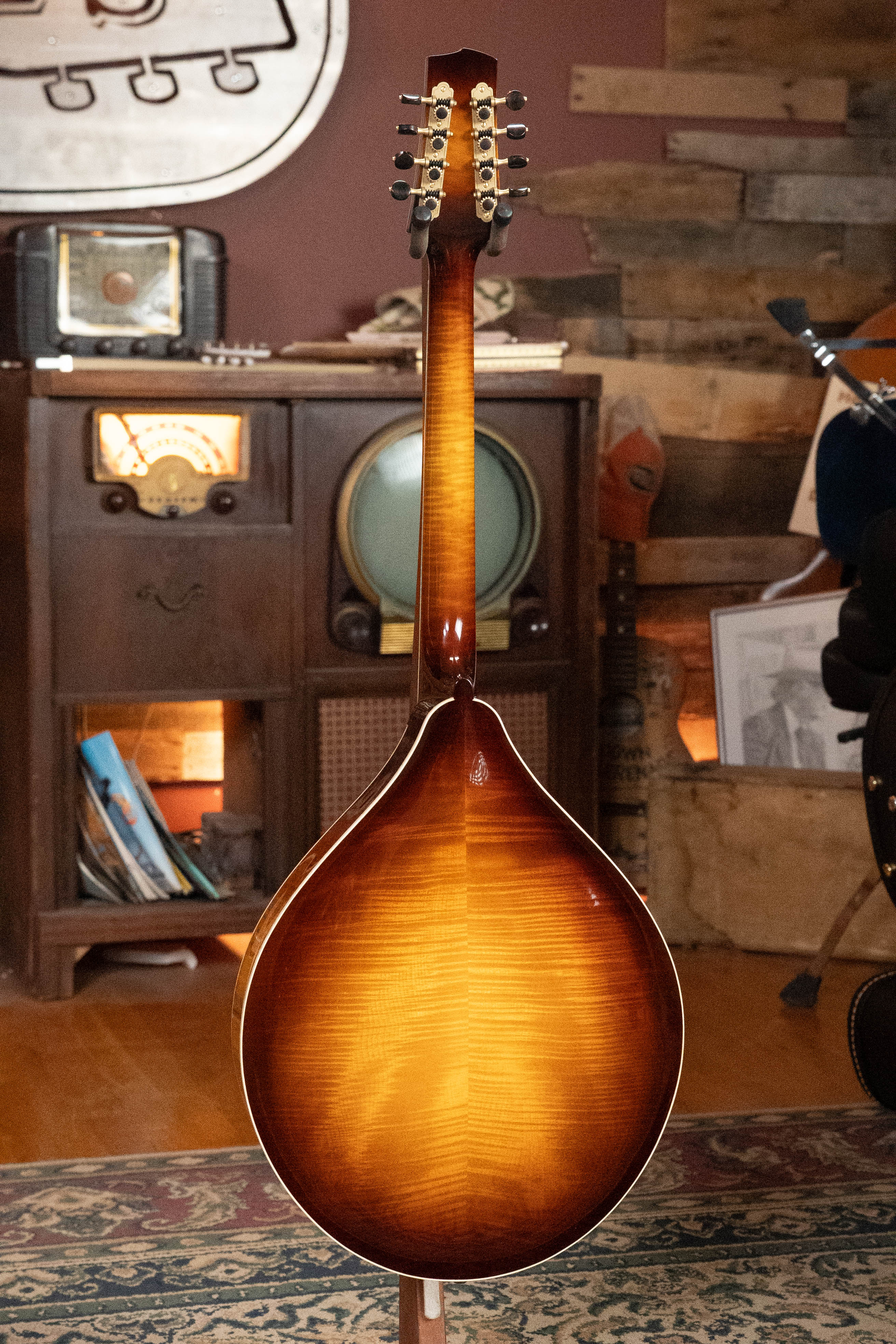 Bulas Carpathian Spruce/Curly Maple Cremona Sunburst Octave Mandolin #4102
