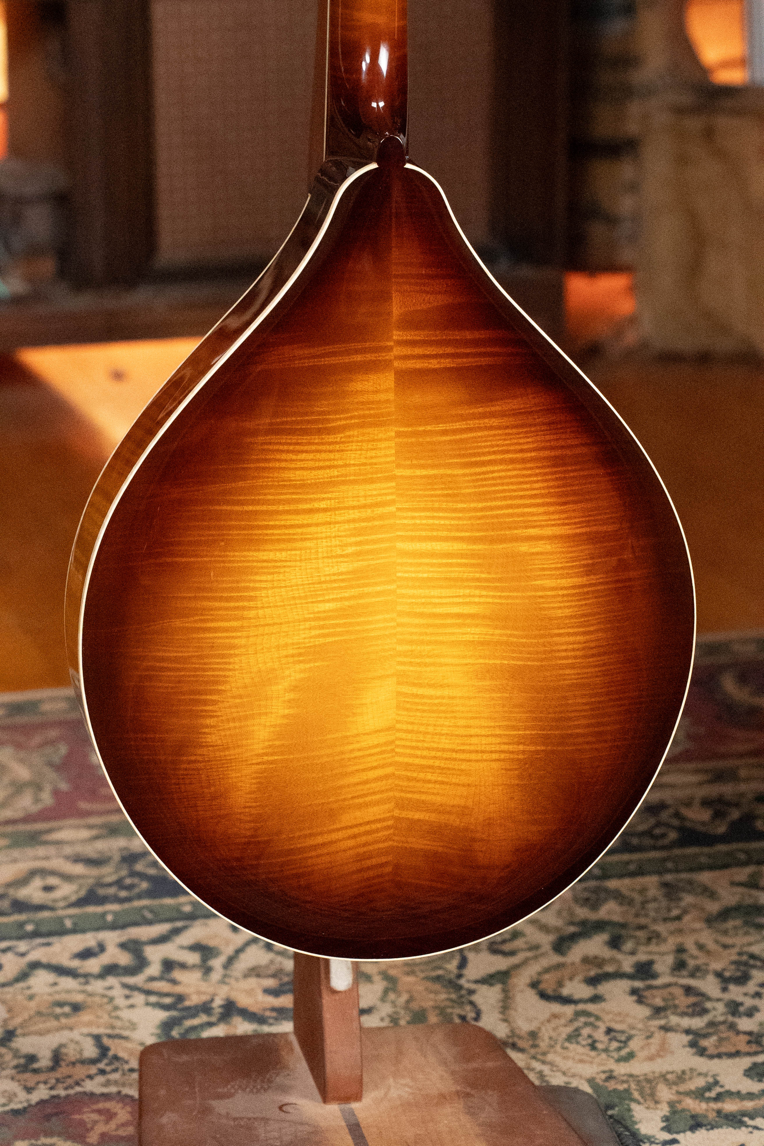 Bulas Carpathian Spruce/Curly Maple Cremona Sunburst Octave Mandolin #4102