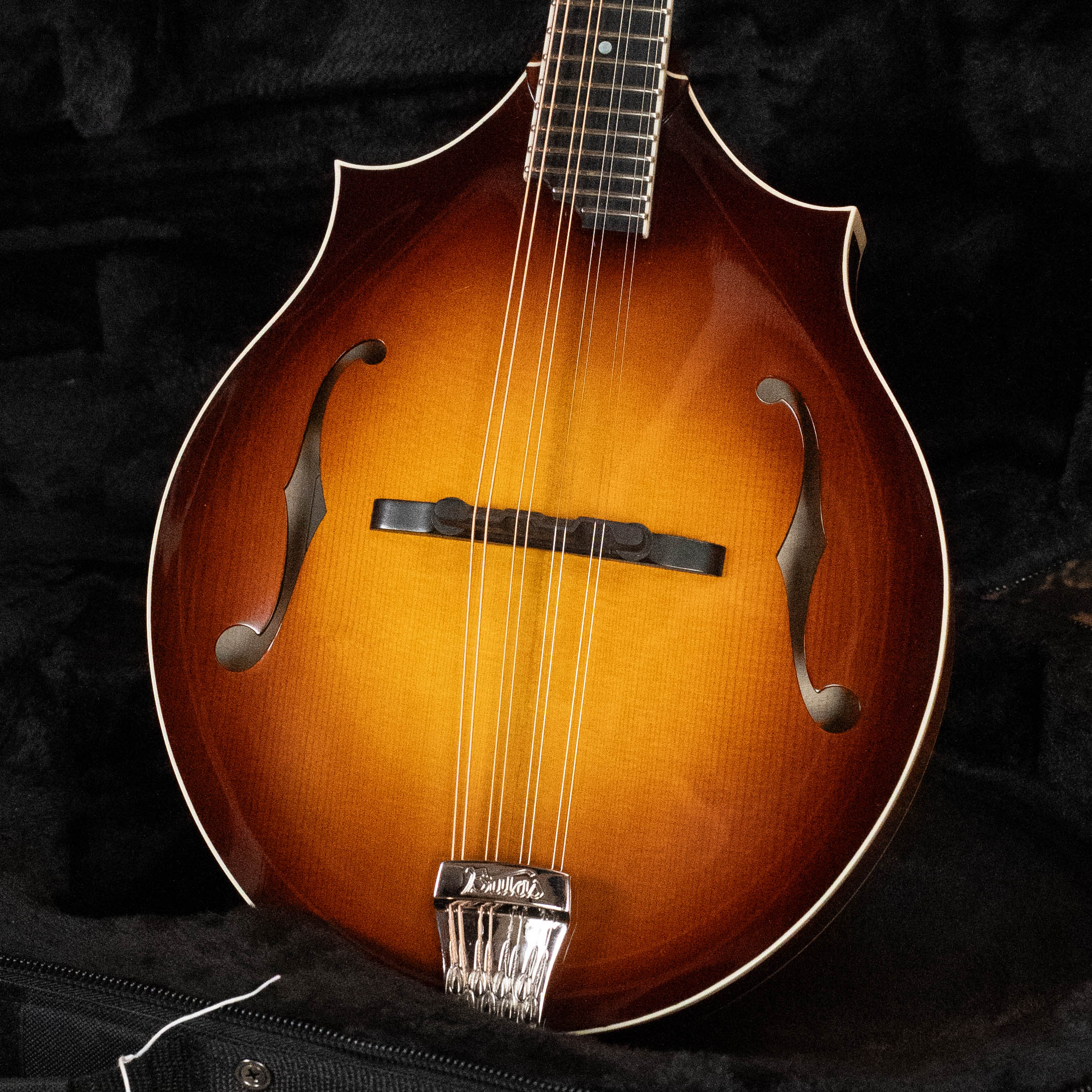 Bulas Carpathian Spruce/Curly Maple Tobacco Sunburst Two-Point Mandolin #8130
