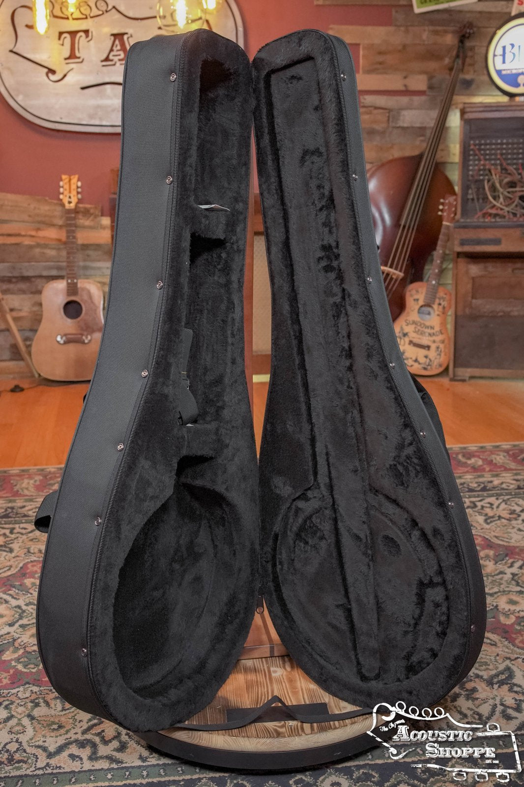 Guardian CG-012-J Foam Banjo Case