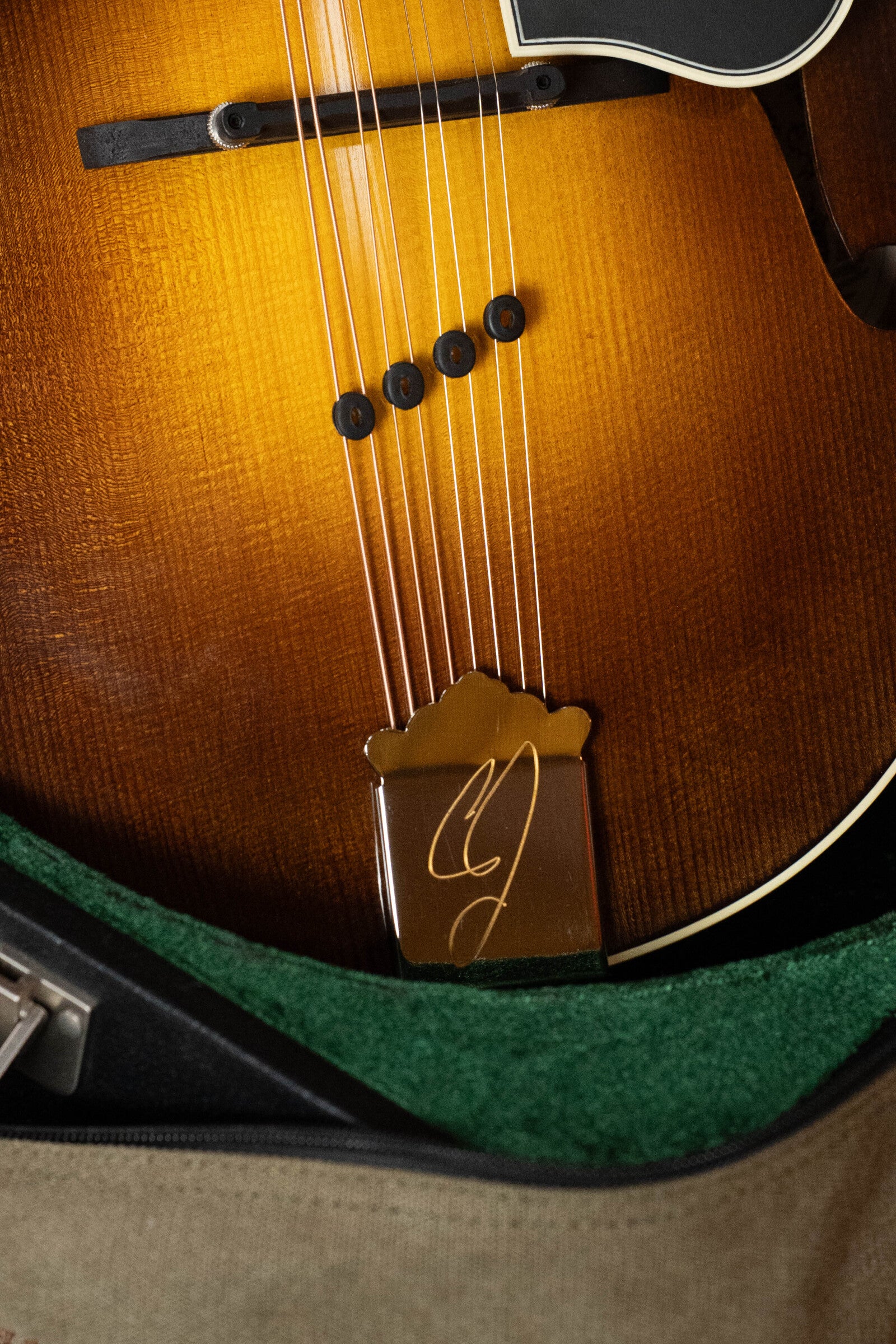 Cedar Mountain Lewandowski 2025 Red Spruce/Big Leaf Maple F-Style Mandolin w/Tobacco Sunburst #5080