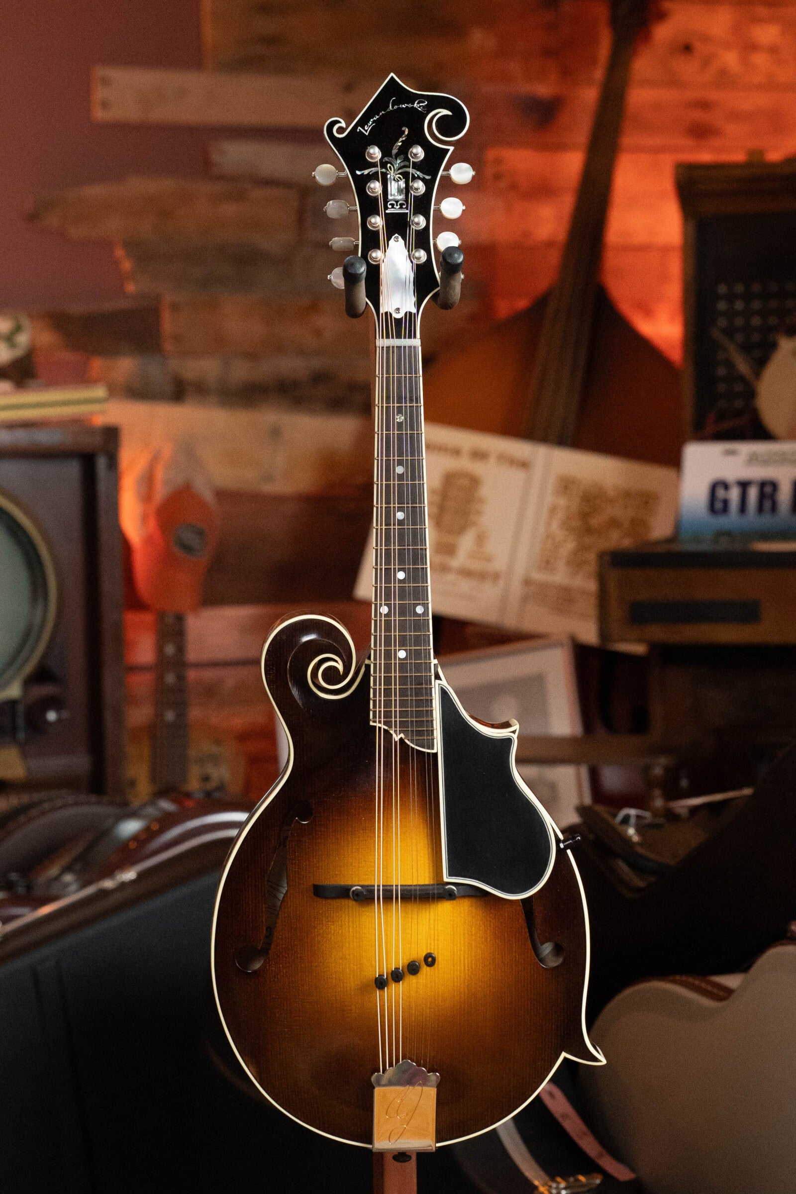 Cedar Mountain Lewandowski 2025 Red Spruce/Big Leaf Maple F-Style Mandolin w/Tobacco Sunburst #5080