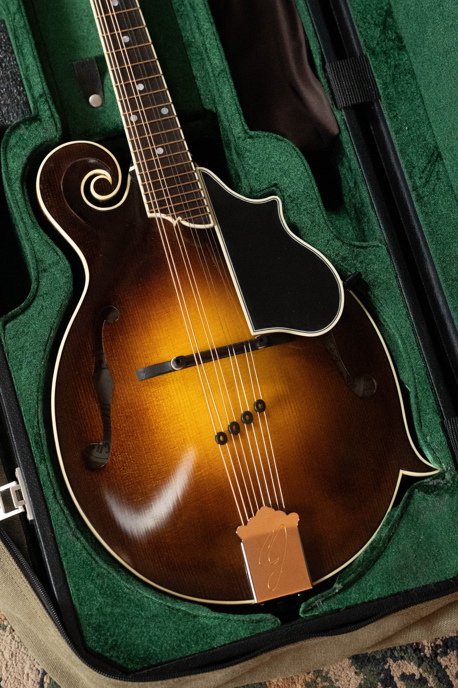 Cedar Mountain Lewandowski 2025 Red Spruce/Big Leaf Maple F-Style Mandolin w/Tobacco Sunburst #5080