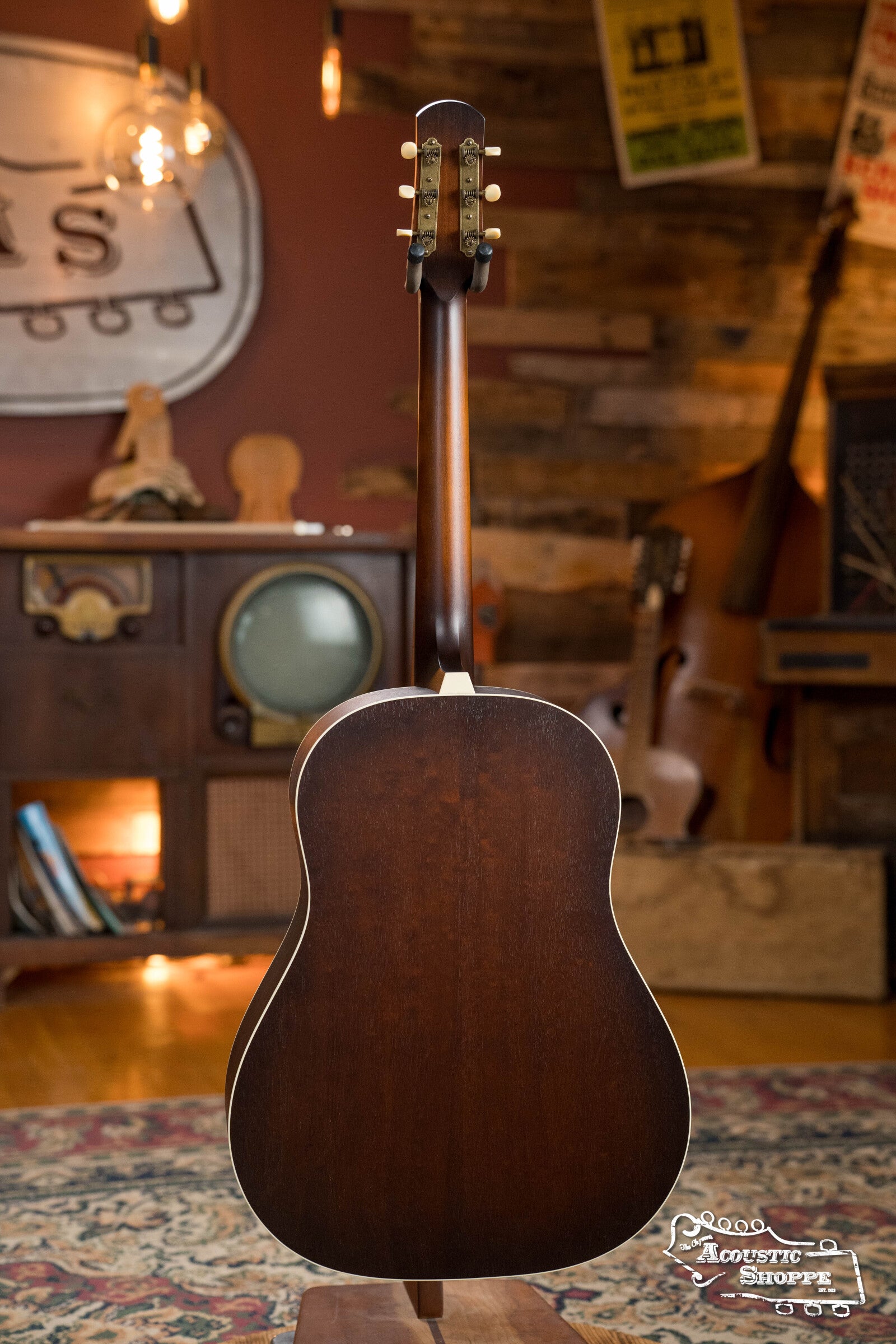 IRIS DF *Custom* Guild Sitka/Old Mahogany Burst Slope Shoulder Dreadnought Guitar #1044