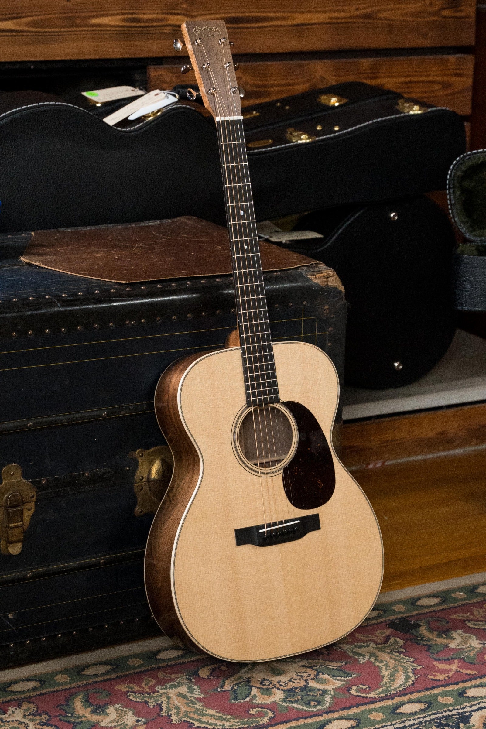 Martin Custom Shop OOO-28 Style Spruce/Black Walnut 14 Fret Acoustic Guitar #3323