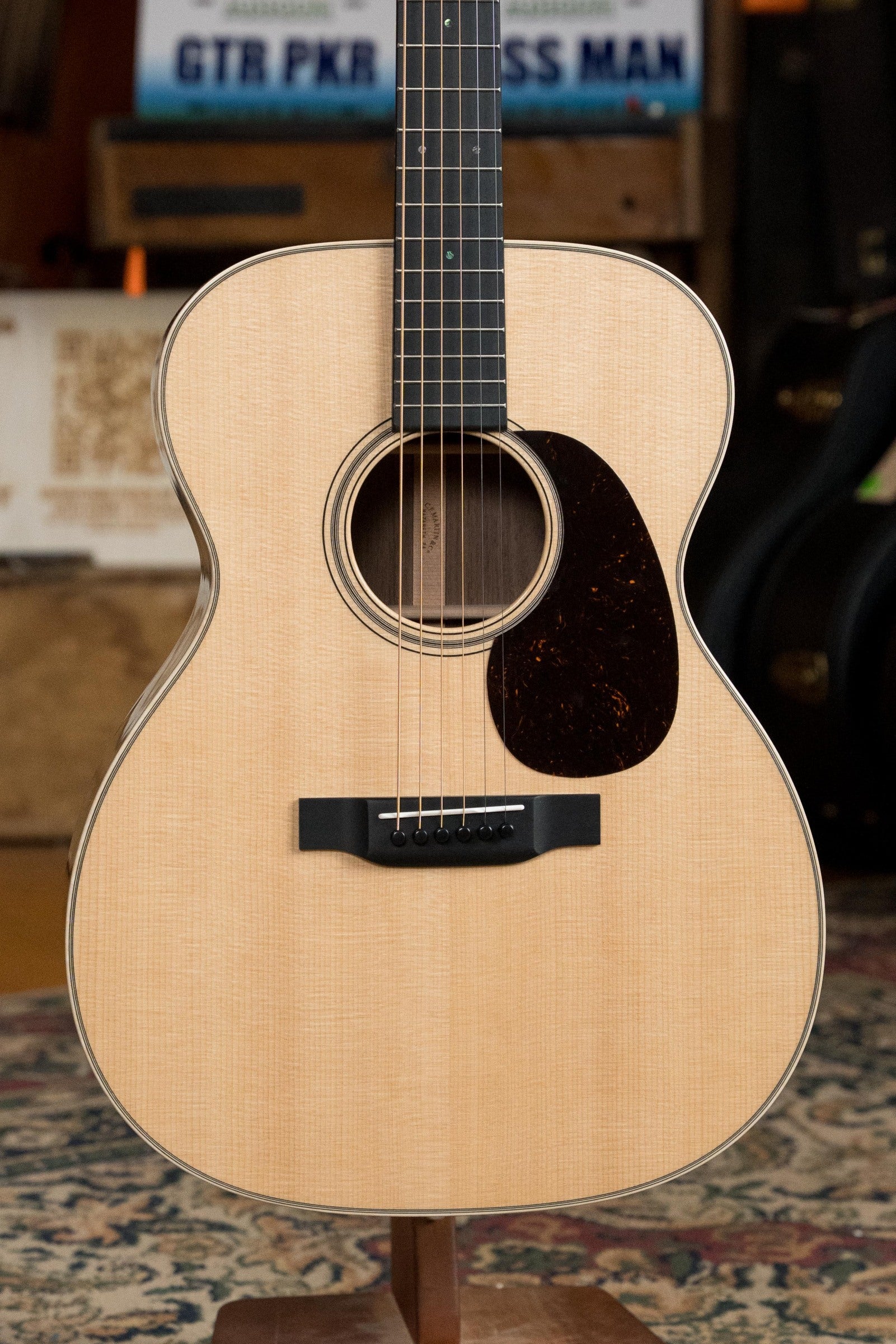 Martin Custom Shop OOO-28 Style Spruce/Black Walnut 14 Fret Acoustic Guitar #3323