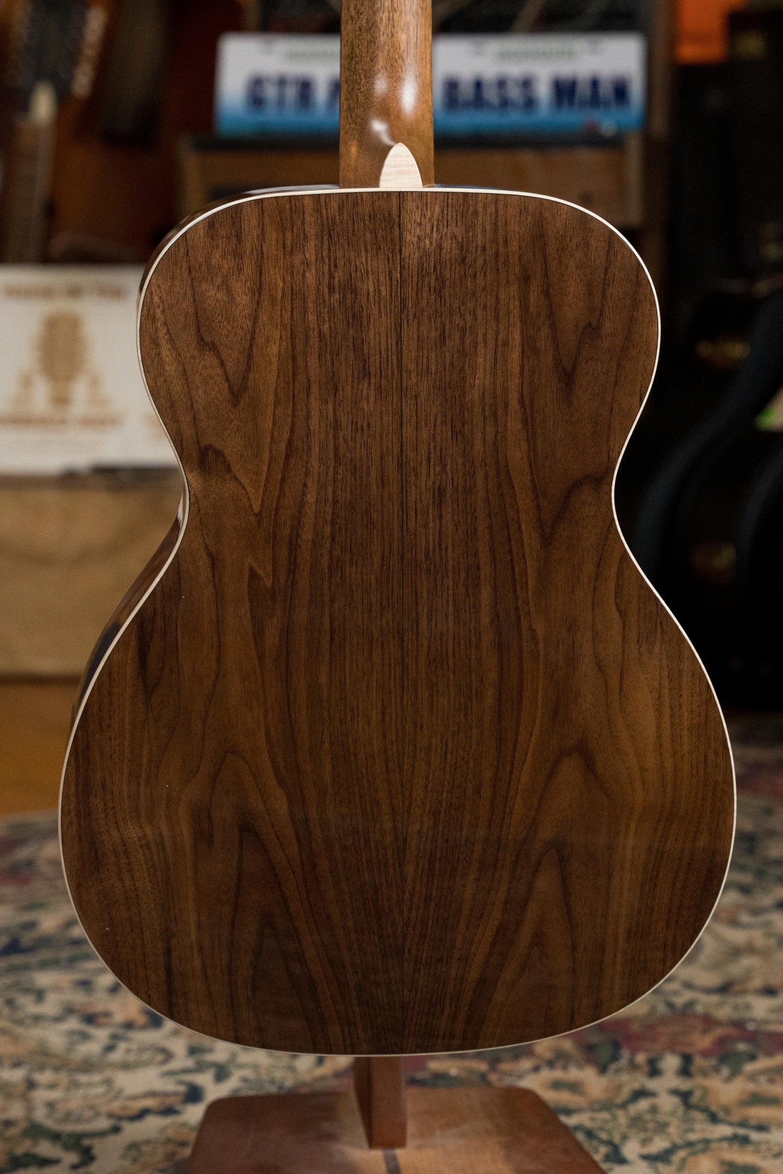Martin Custom Shop OOO-28 Style Spruce/Black Walnut 14 Fret Acoustic Guitar #3323