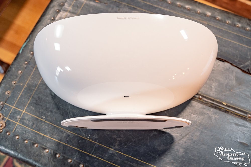 Lava Guitars 36" Space Charging Dock - White