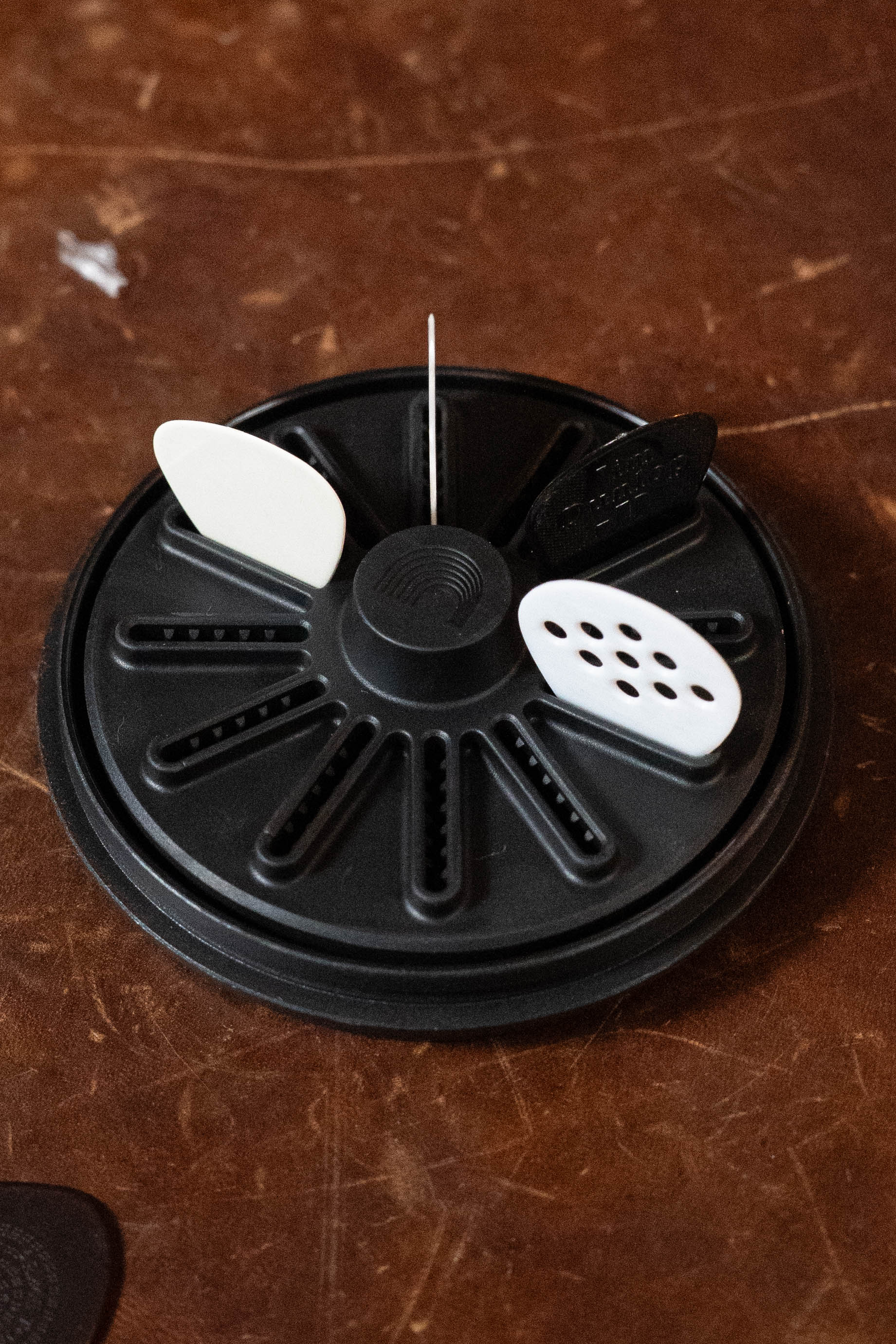 D'Addario Pick Holder 360