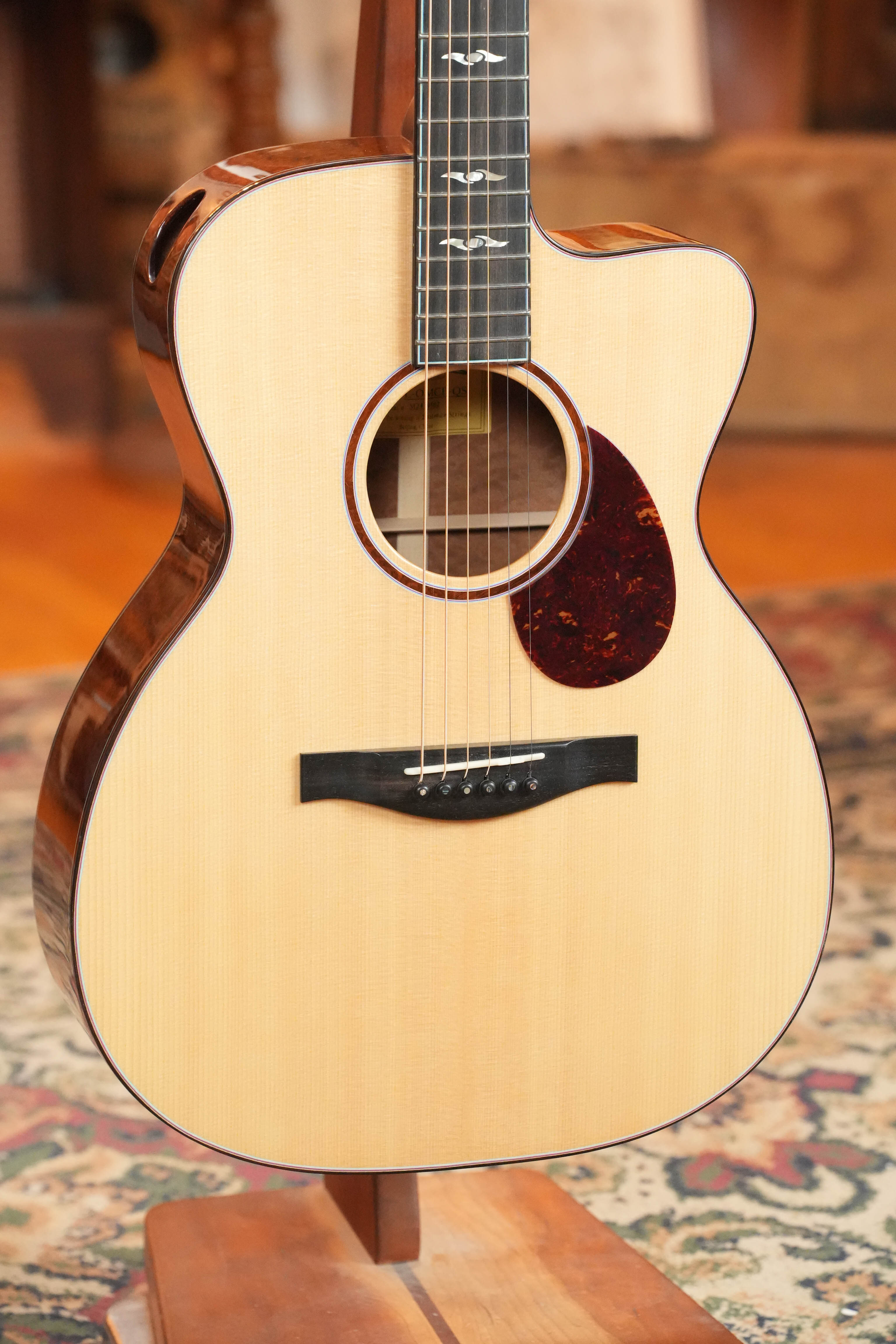 *Dread-Not Certified Used* 2024 Eastman L-OMCE-QS Solid Engelmann Spruce/Solid Quilted Sapele Orchestra Model Acoustic-Electric Guitar w/ LR Baggs VTC #9562