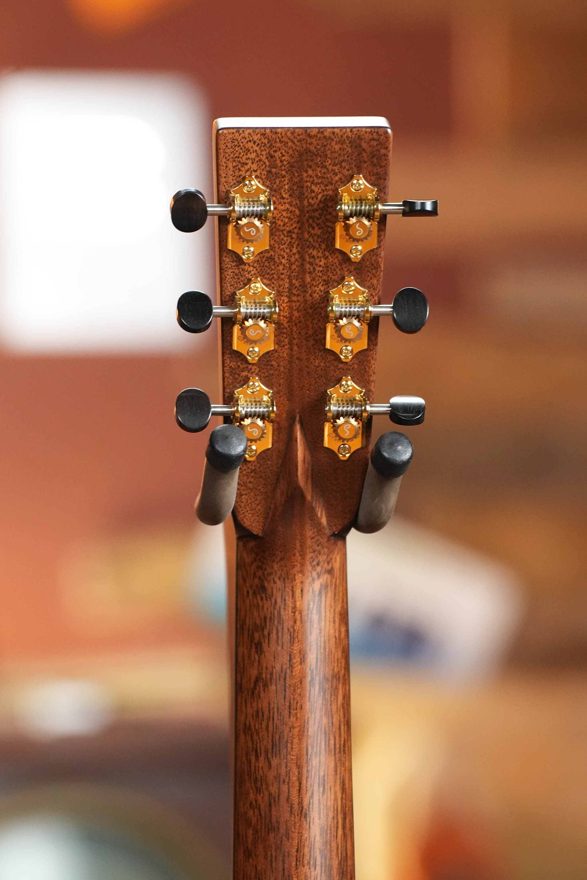 *Dread-Not Certified Used* Bourgeois D Touchstone Signature Torrefied Alaskan Sitka/Madagascar Rosewood Acoustic Guitar #6250