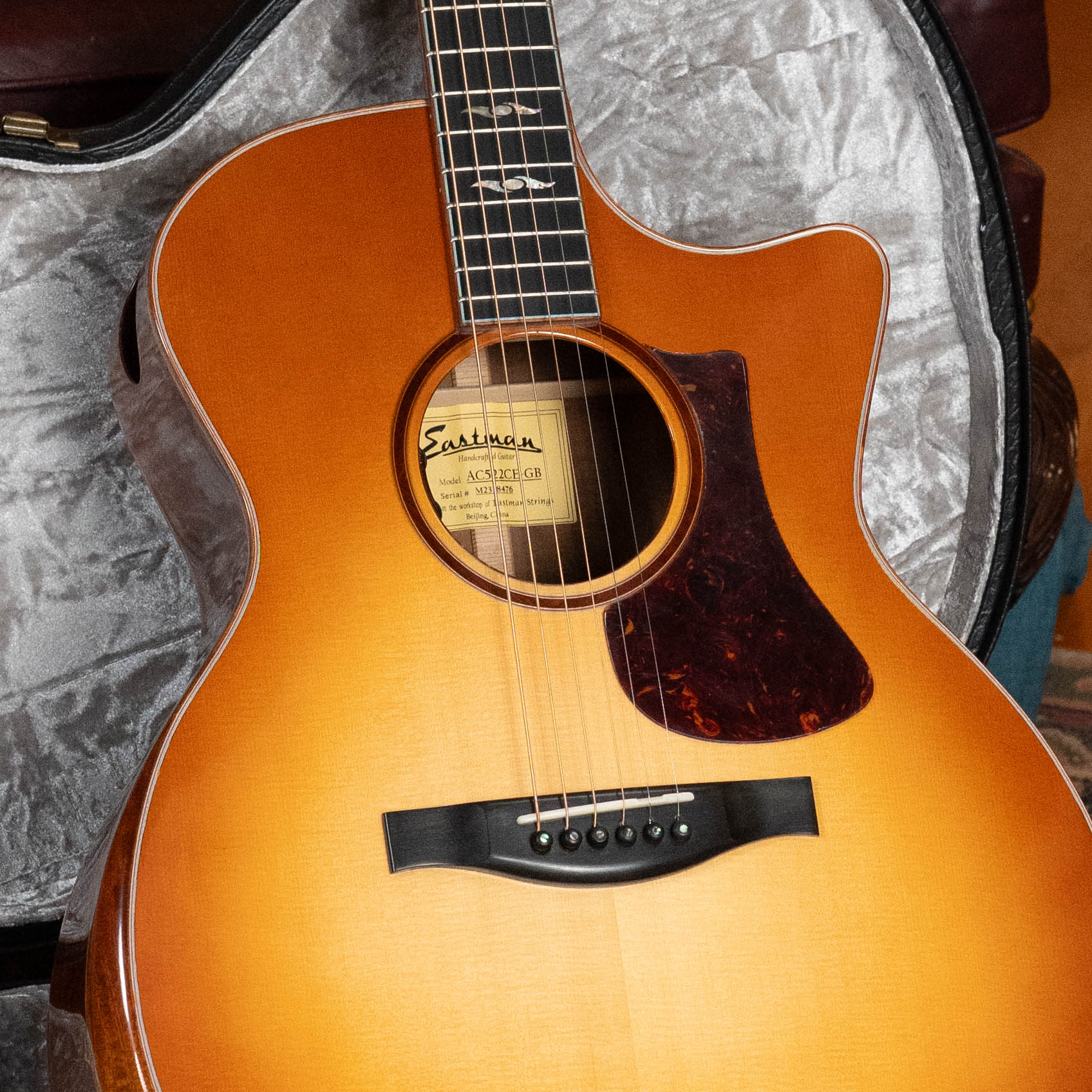 *Dread-Not Certified Used* Eastman AC522CE-GB European Spruce/Mahogany Goldburst Grand Auditorium Guitar w/LR Baggs Pickup #8476