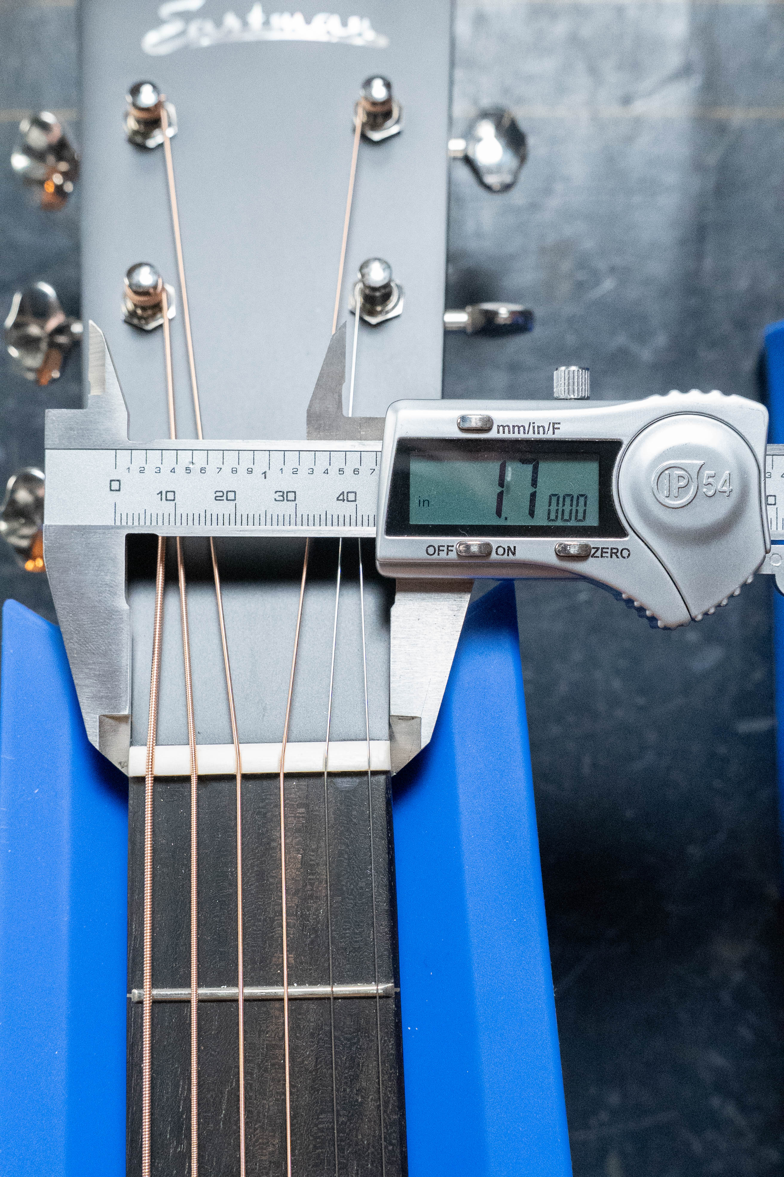 *Dread-Not Certified Used* Eastman E10SS-TC Thermo-Cured Adirondack/Mahogany Sunburst Slope Shoulder Dreadnought Acoustic Guitar #3423