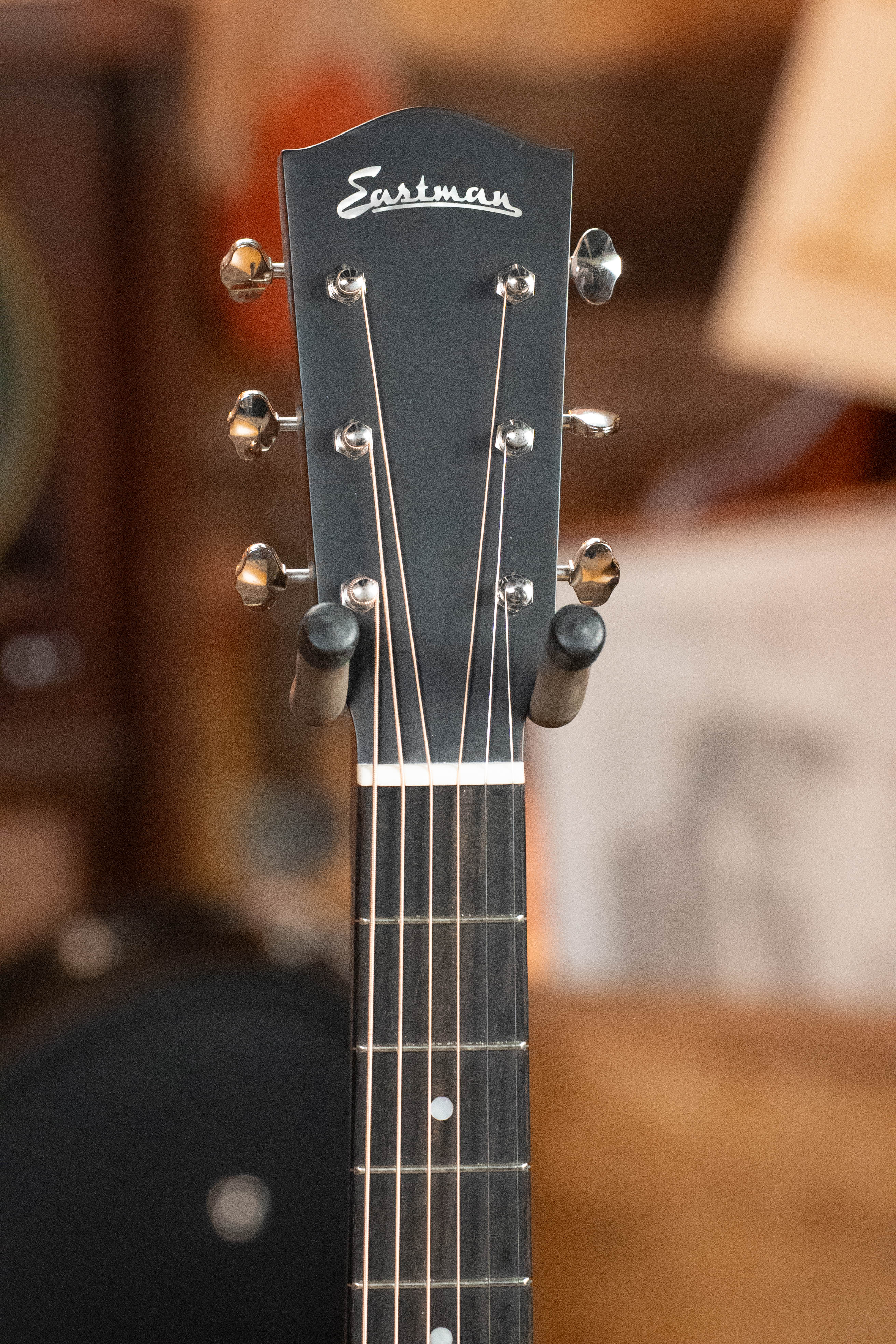 *Dread-Not Certified Used* Eastman E10SS-TC Thermo-Cured Adirondack/Mahogany Sunburst Slope Shoulder Dreadnought Acoustic Guitar #3423