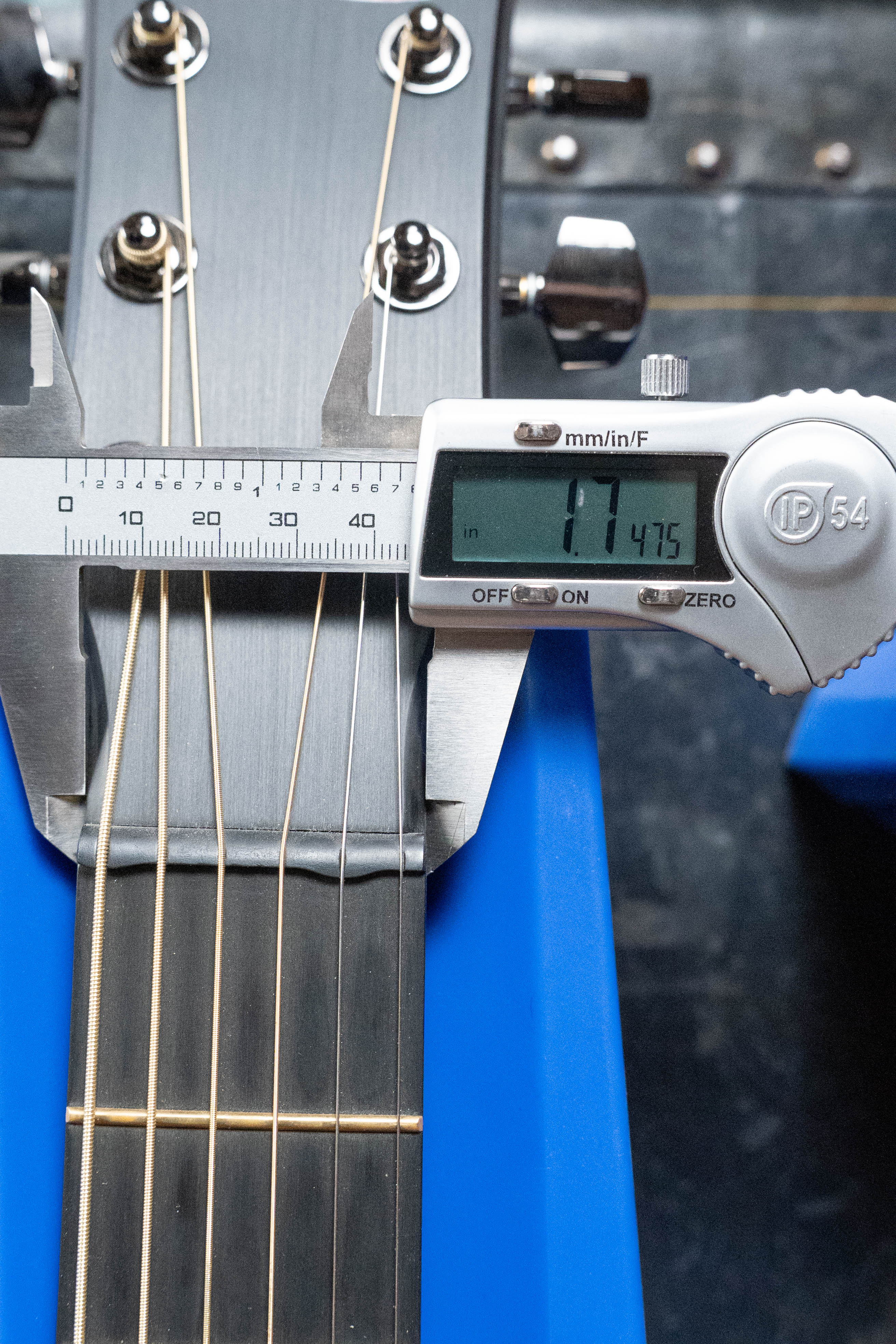 *Dread-Not Certified Used* McPherson Carbon Fiber Touring Series Blackout Honeycomb Guitar w/L.R. Baggs Element Pickup #2106