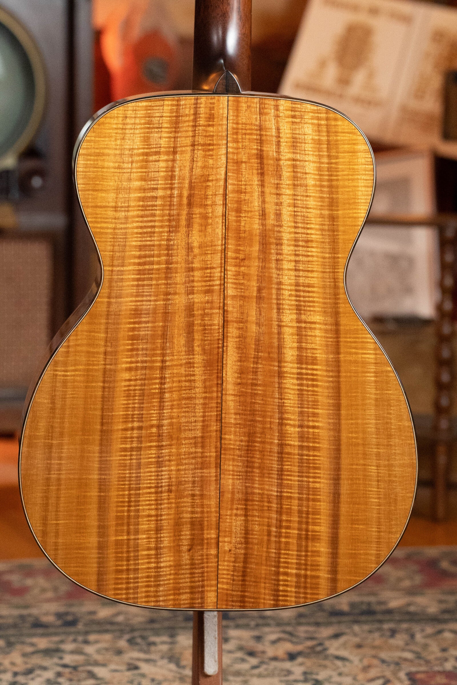 *Dread-Not Certified Floor Model* Bourgeois *Custom Build OO-12 "Coupe" All Figured Koa 12-Fret Acoustic Guitar #0200