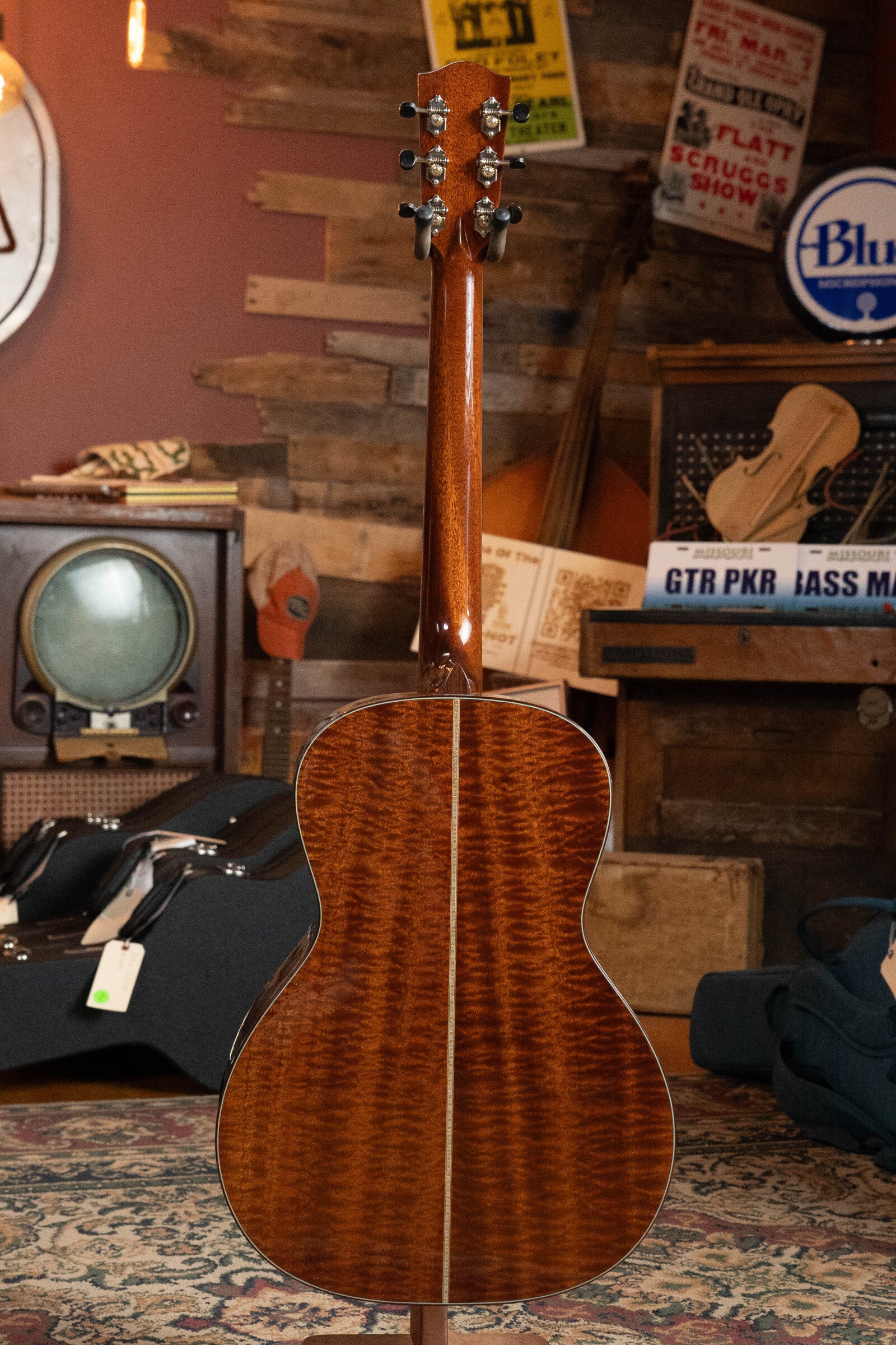 *Dread-Not Certified Used* Eastman L-OOSS-QS Luthier Series European Spruce/AA Quilted Sapele OO Acoustic Guitar #2667