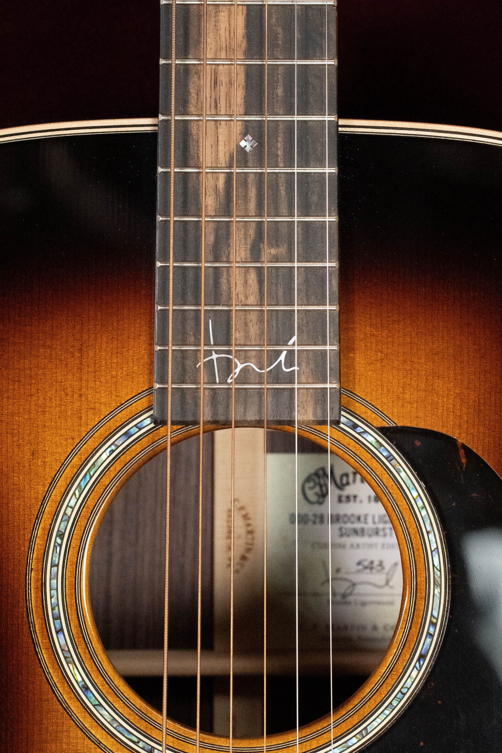 *Dread-Not Certified Used* Martin Brook Ligertwood 000-28 Spruce/Rosewood OOO Sunburst Acoustic Guitar #1699