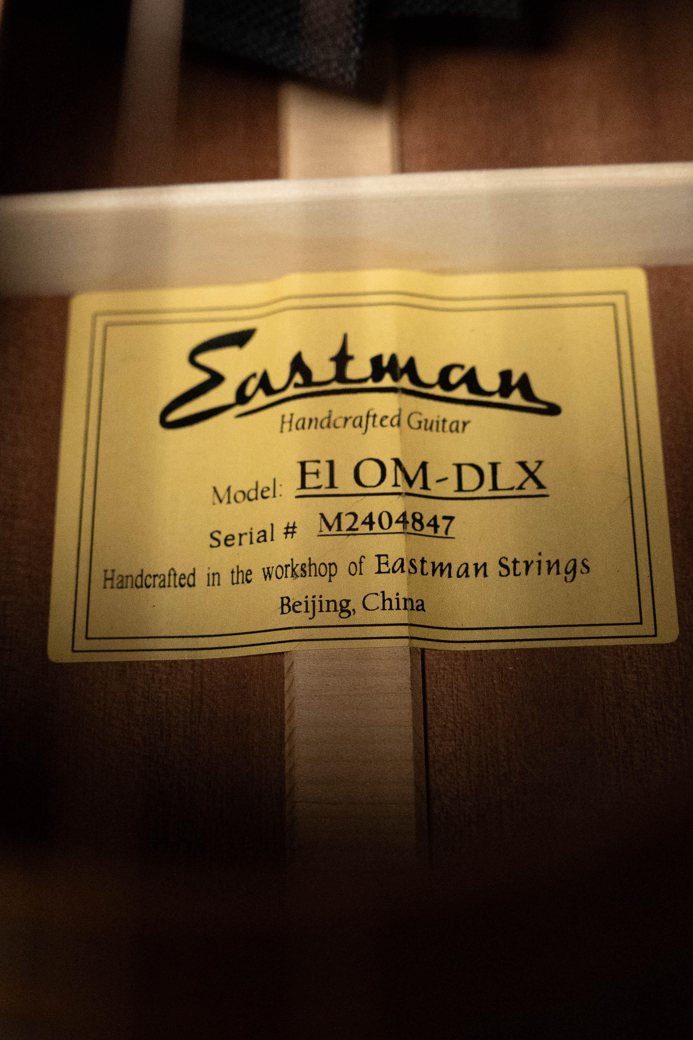 Eastman E1OM-DLX All Solid Sitka/Sapele OM Guitar w/Fishman Pickup #4847