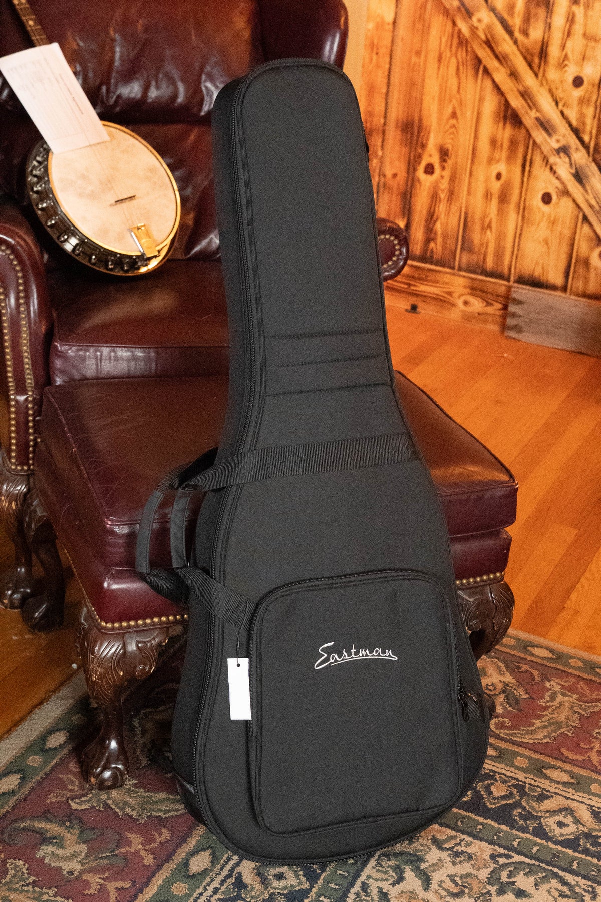 Eastman E1SS-SB Sitka/Sapele Sunburst Slope Shoulder Dreadnought Acoustic Guitar #8068