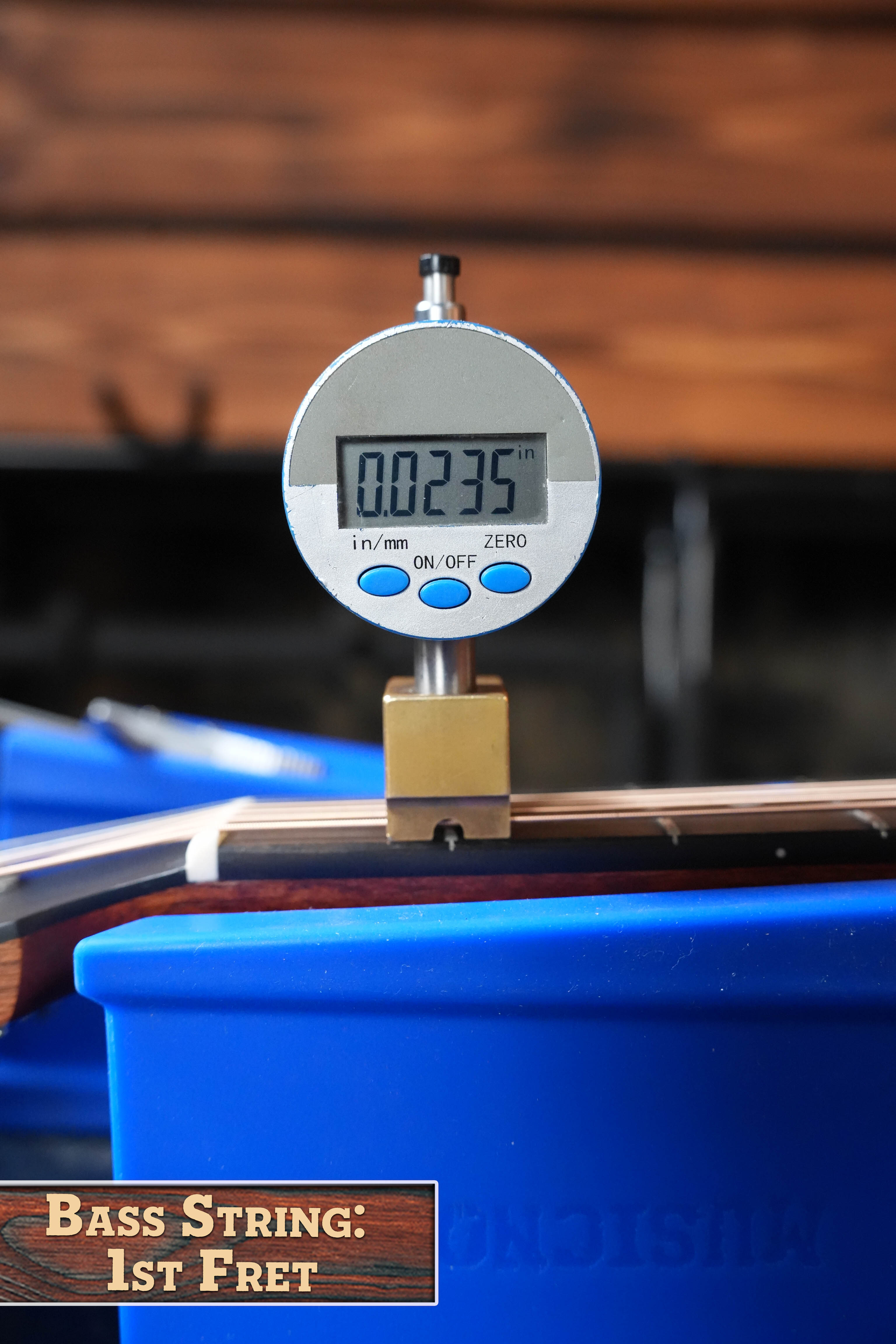 Eastman AC122-1CE Sitka/Sapele Natural Finish Grand Auditorium Cutaway Guitar w/Fishman Pickup #8979