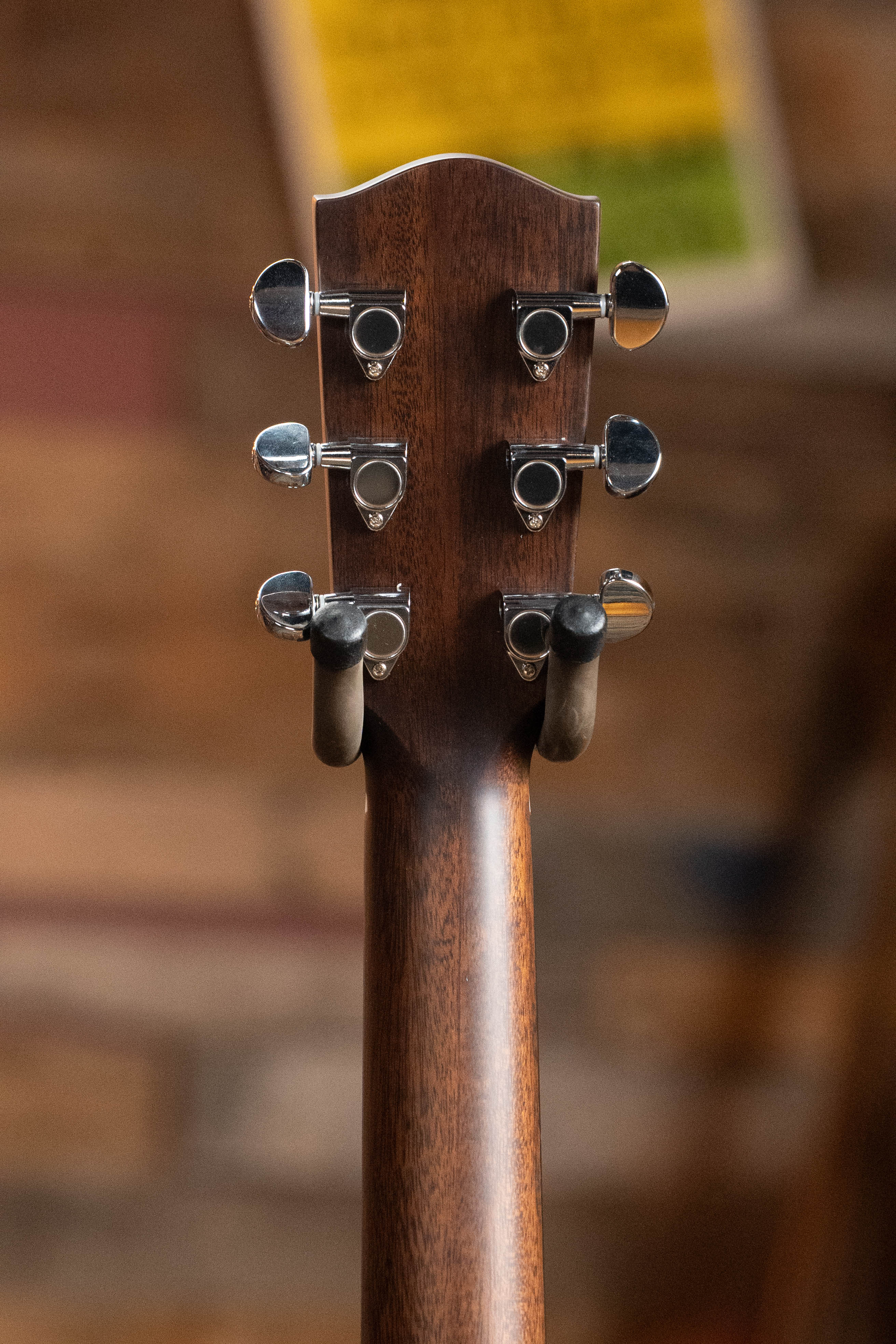 Eastman AC222CE-DLX-GB Sitka/Ovangkol Goldburst Cutaway Grand Auditorium Guitar w/Fishman Pickup #0213